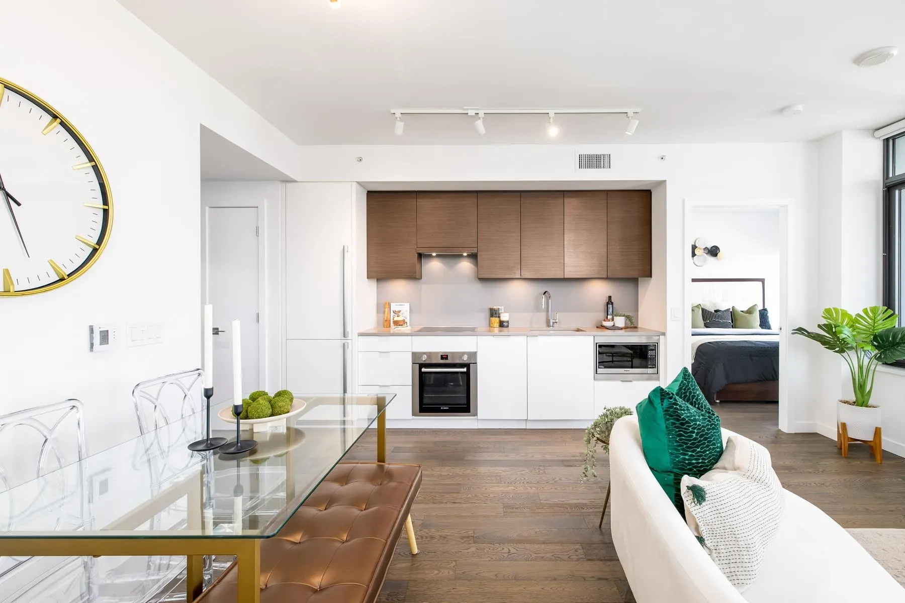 1103 1688 Pullman Porter Street