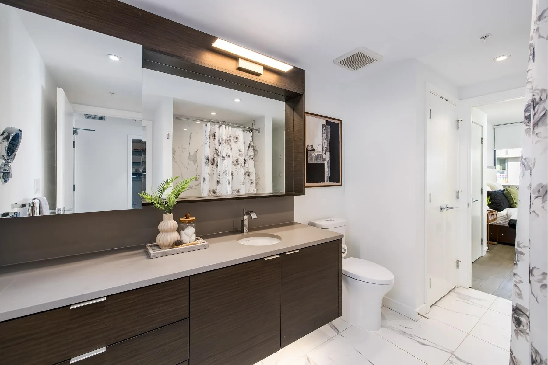 1103 1688 Pullman Porter Street