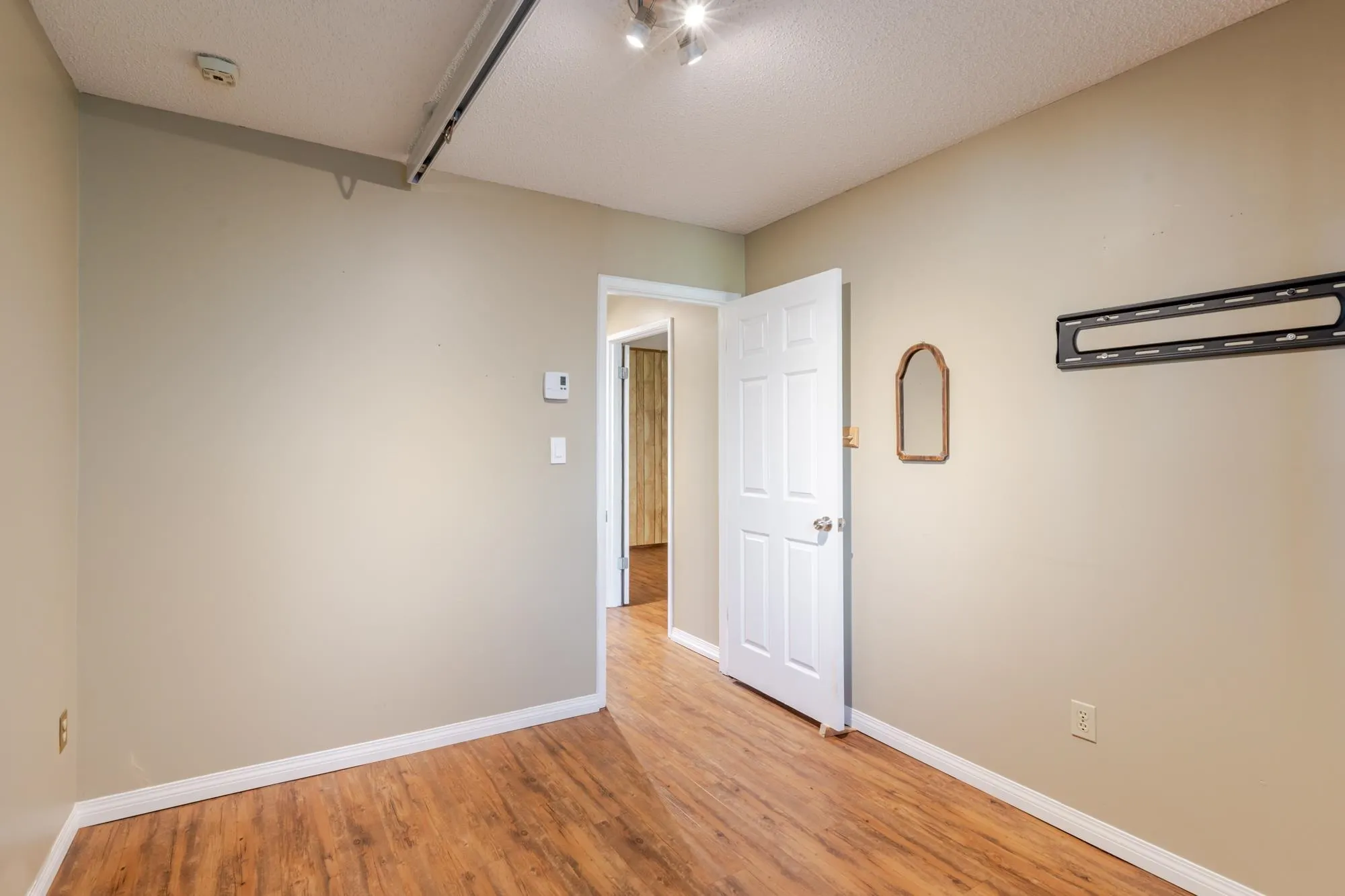 240 Davis Crescent