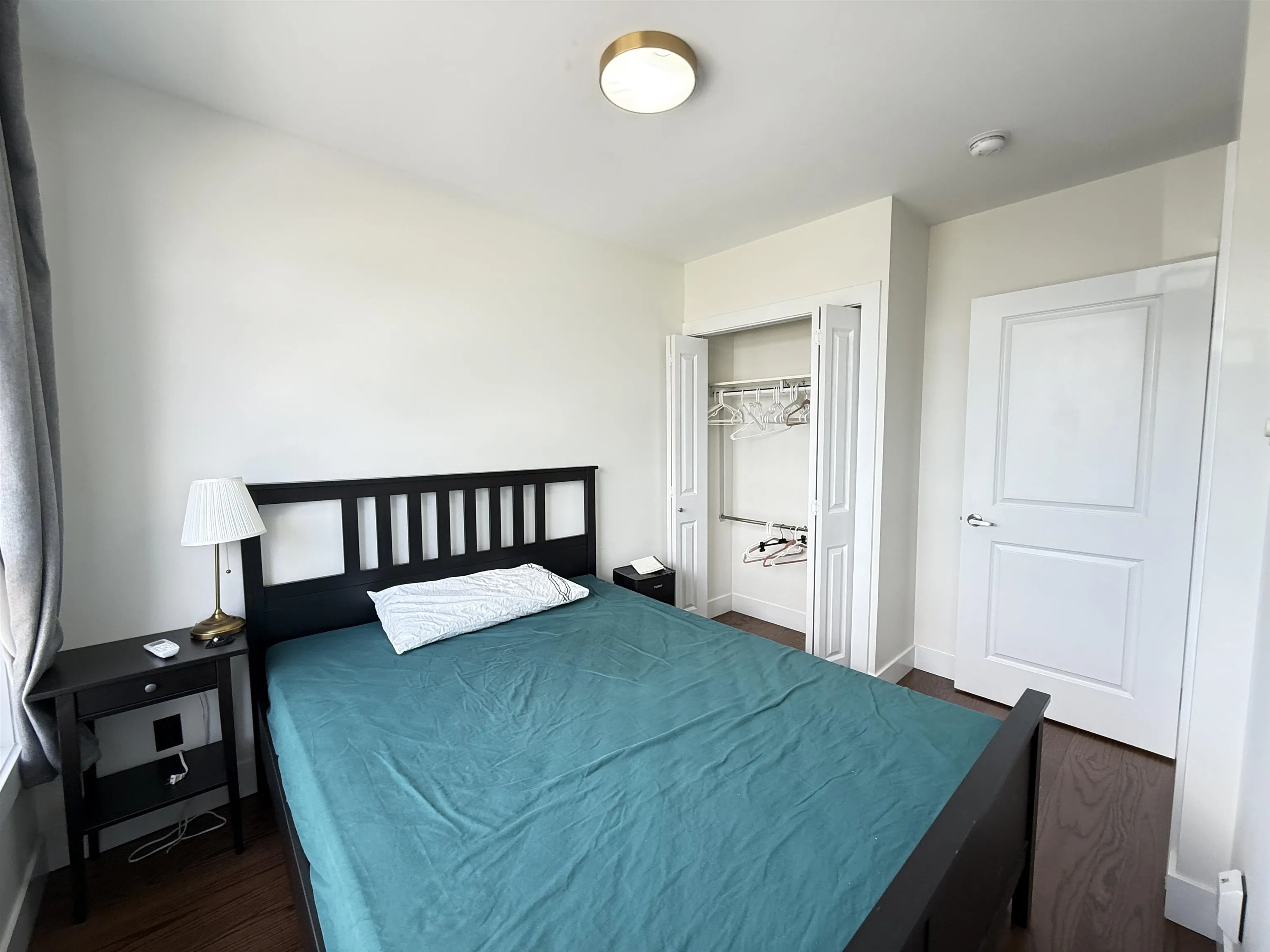 G 6688 Dufferin Avenue