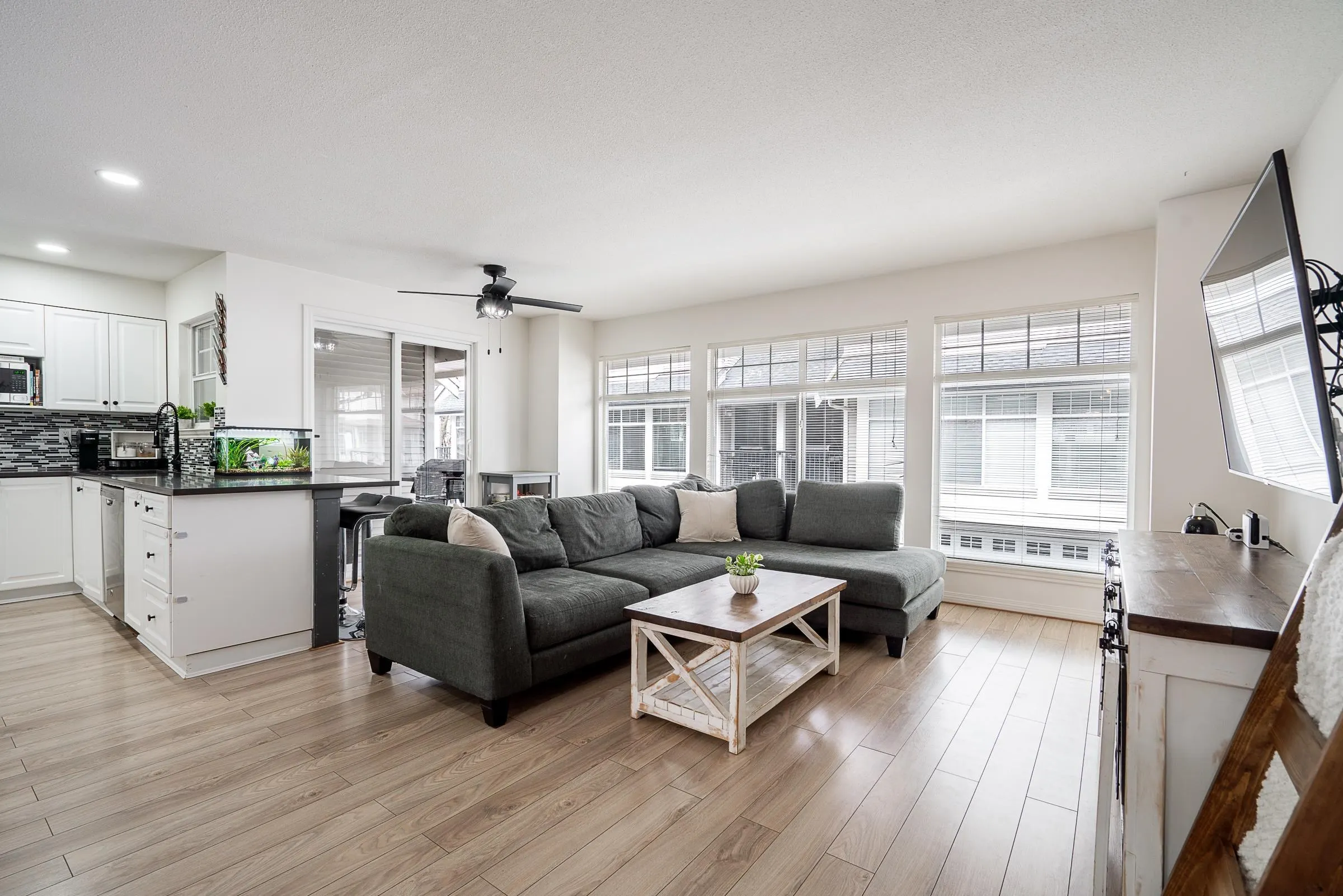 43 23343 Kanaka Way