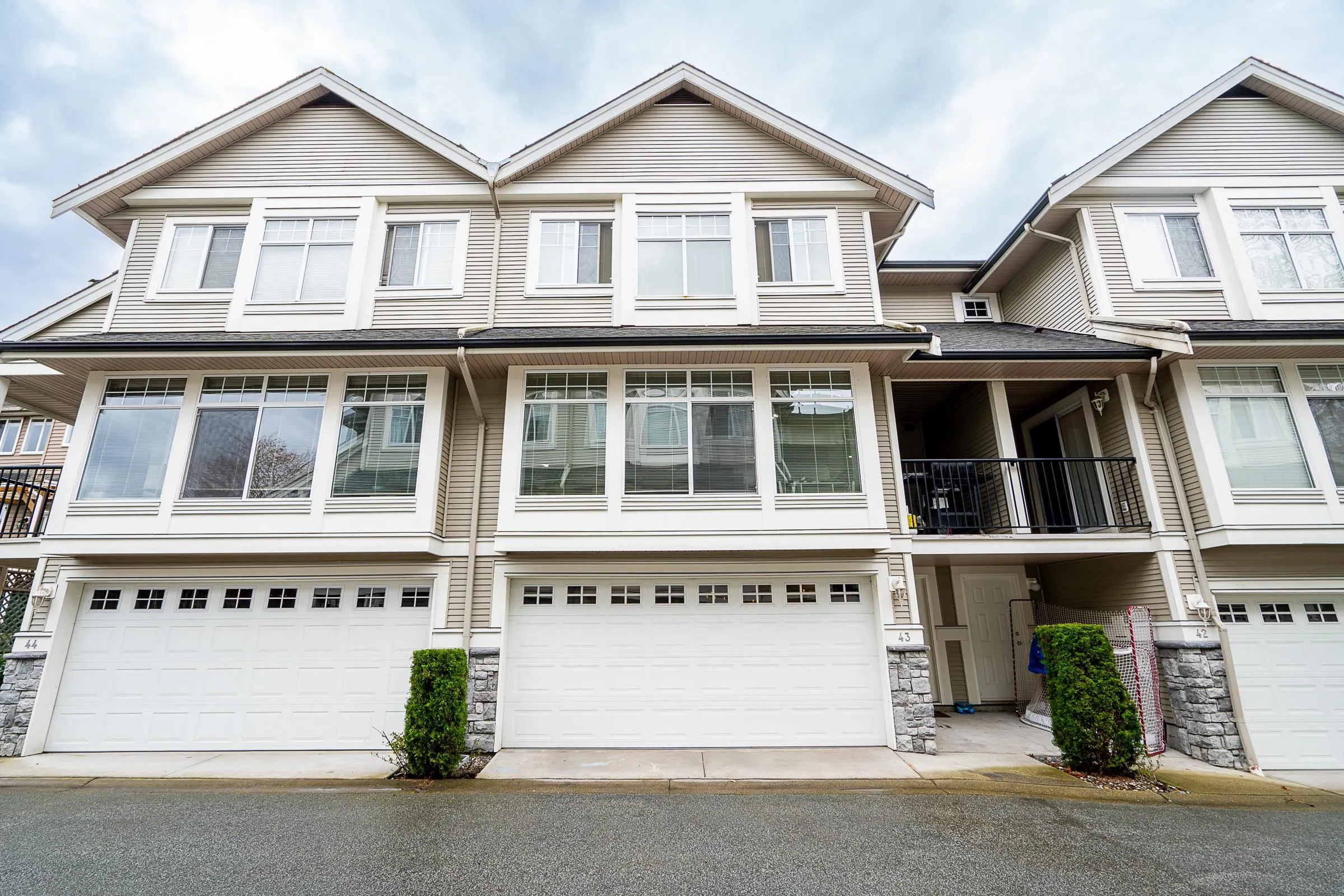 43 23343 Kanaka Way