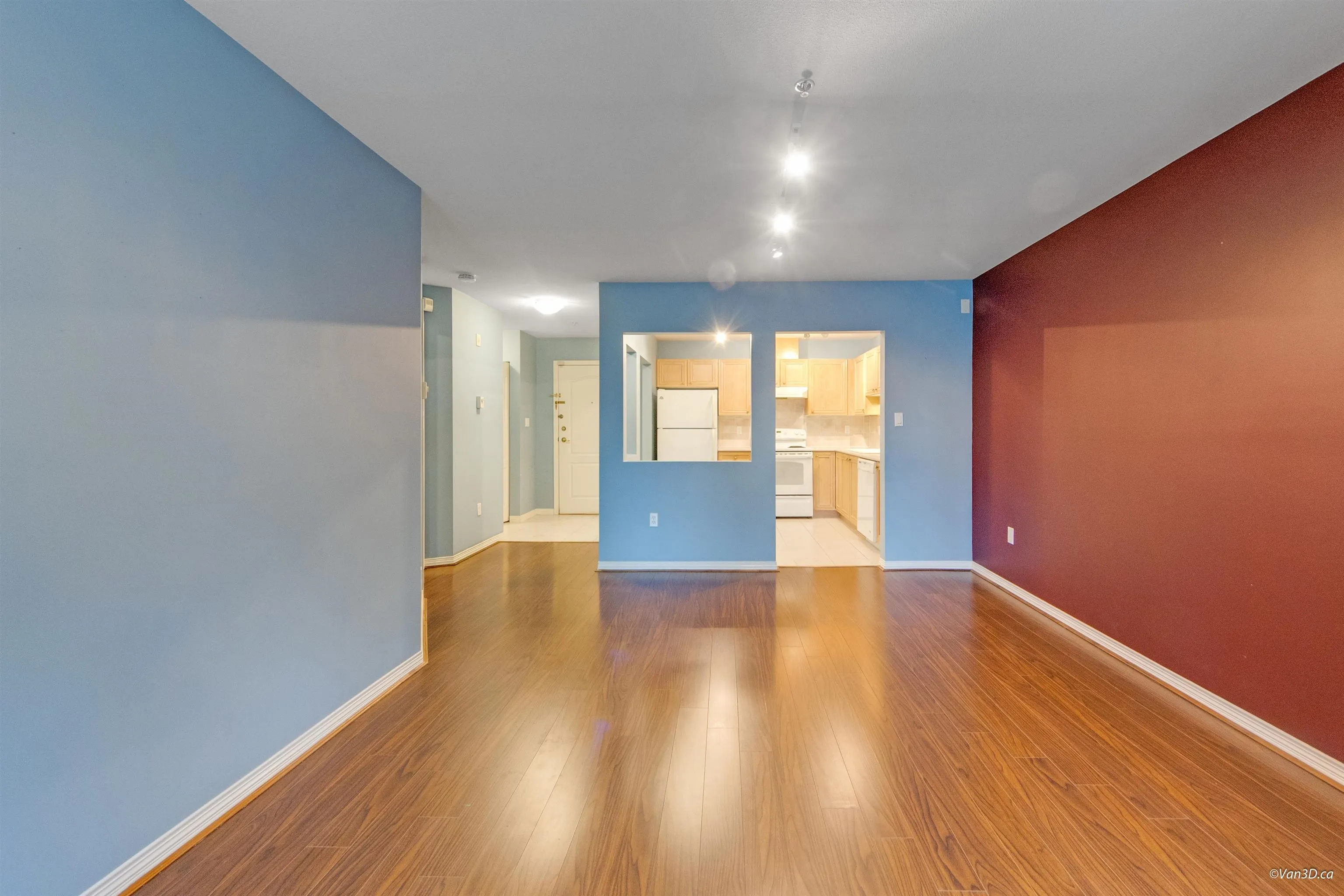 304 5683 Hampton Place