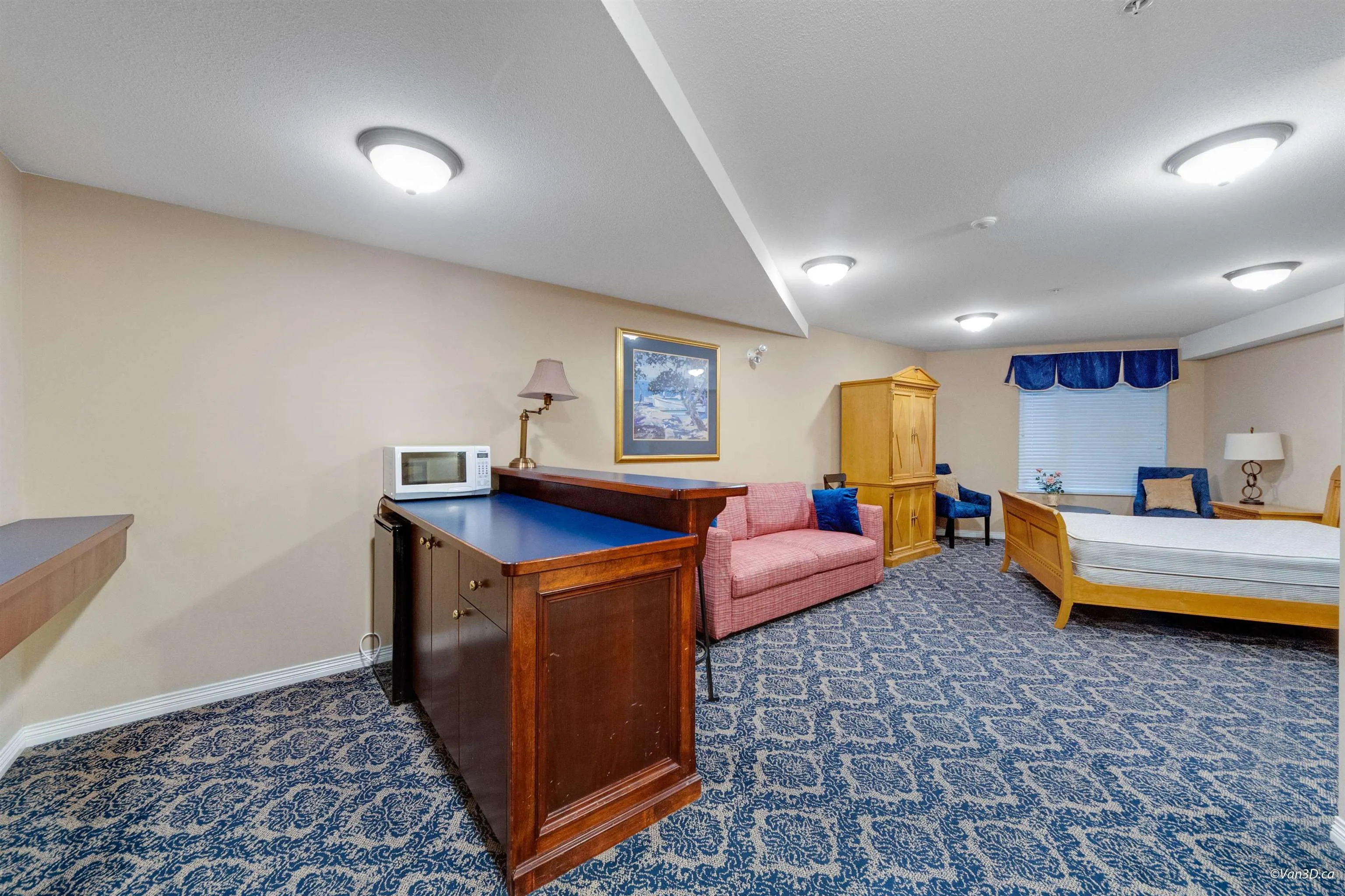 304 5683 Hampton Place