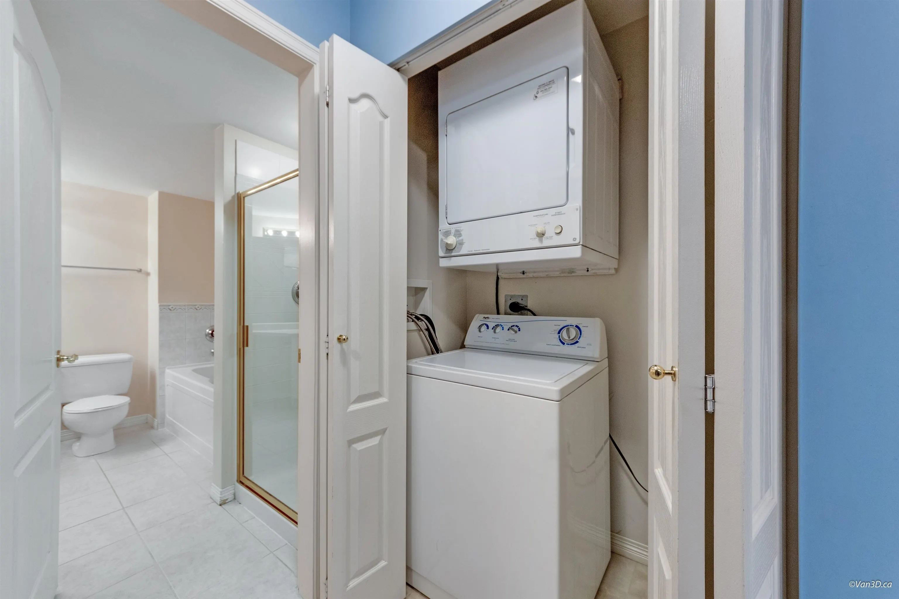 304 5683 Hampton Place