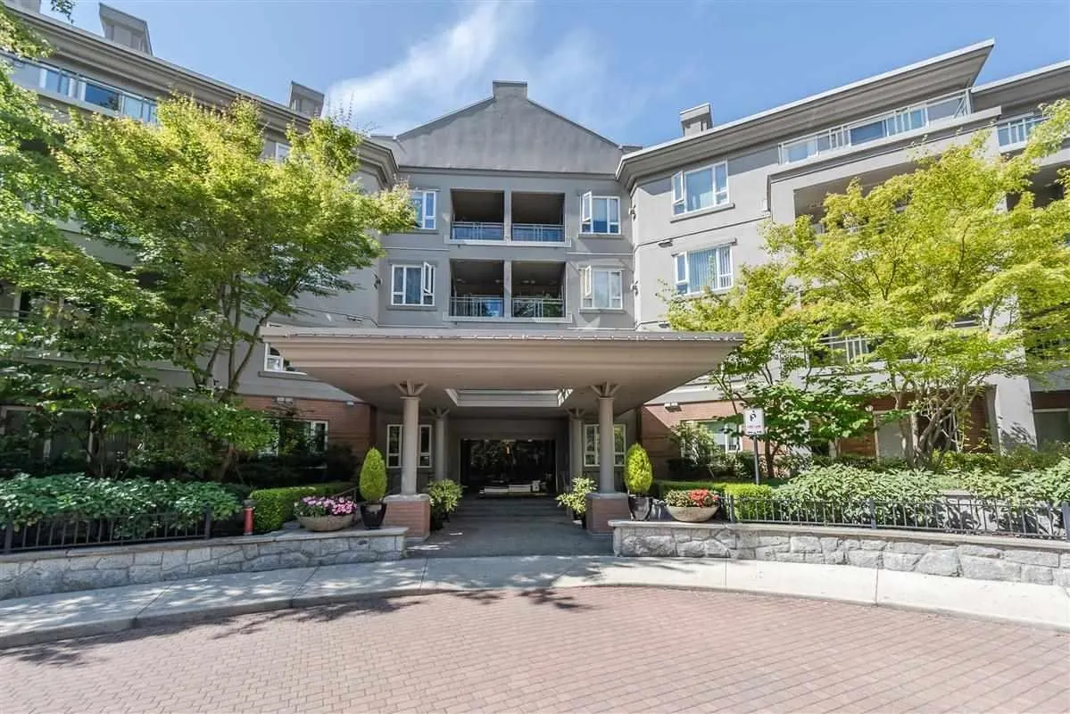 304 5683 Hampton Place
