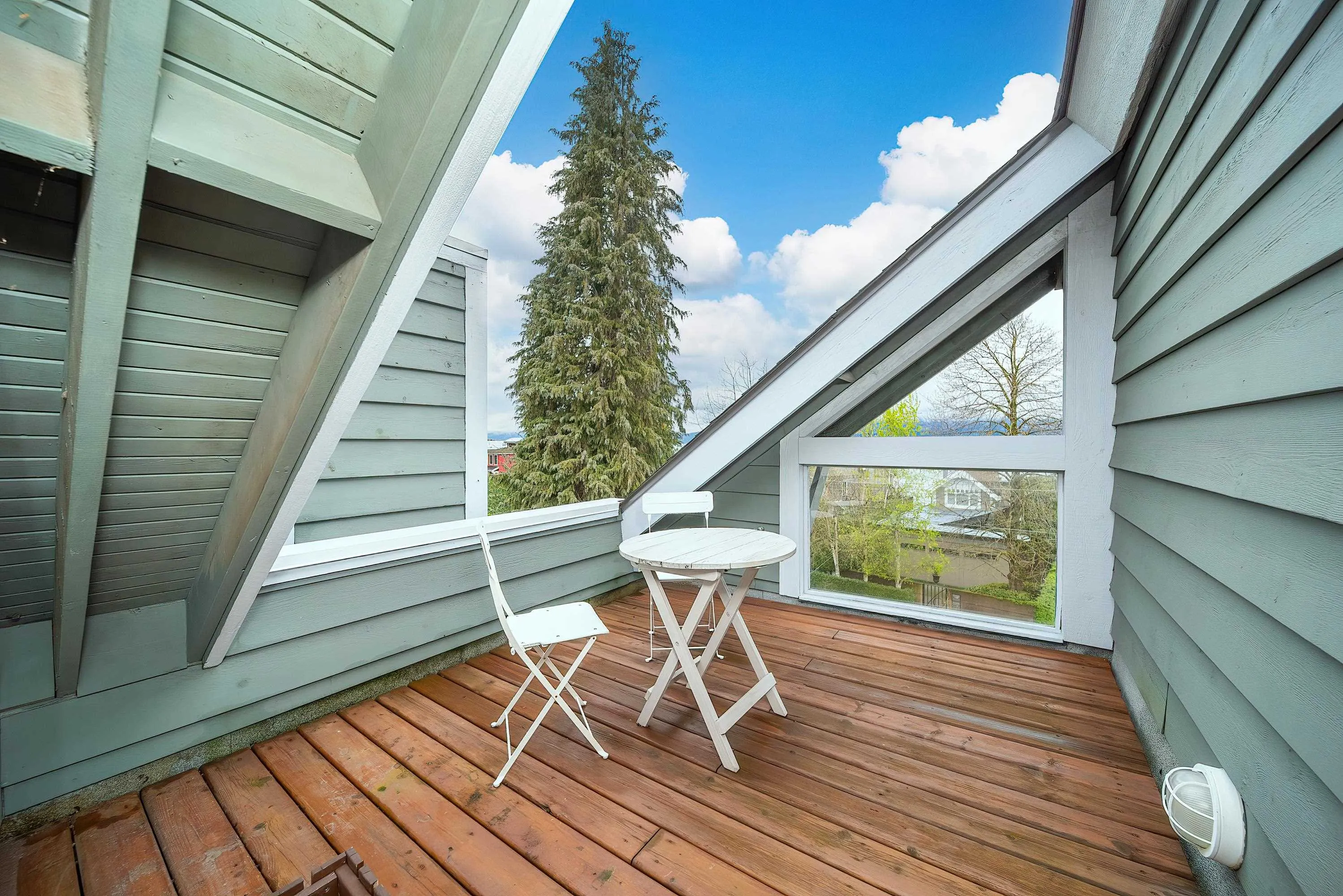 3458 Point Grey Road