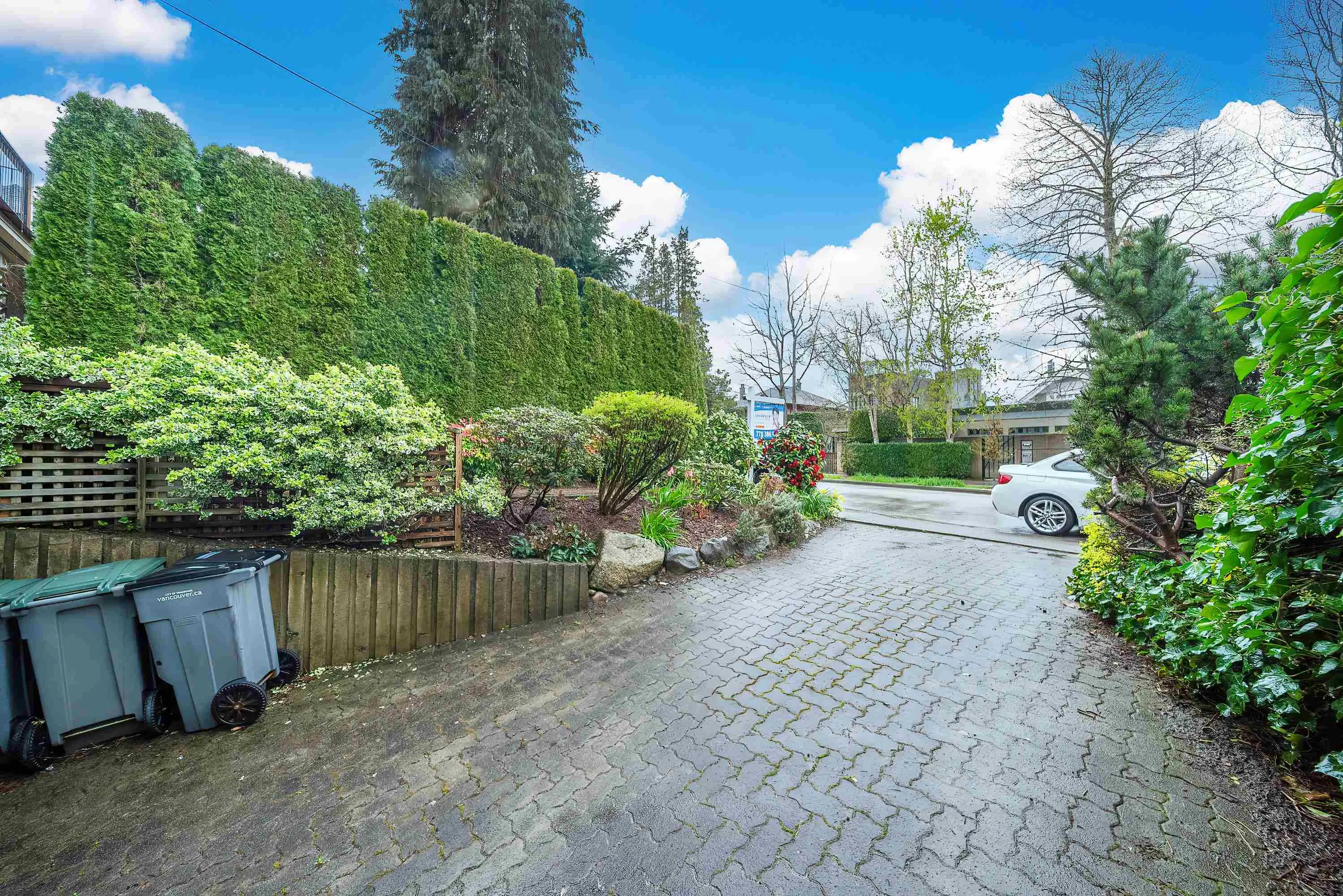 3458 Point Grey Road