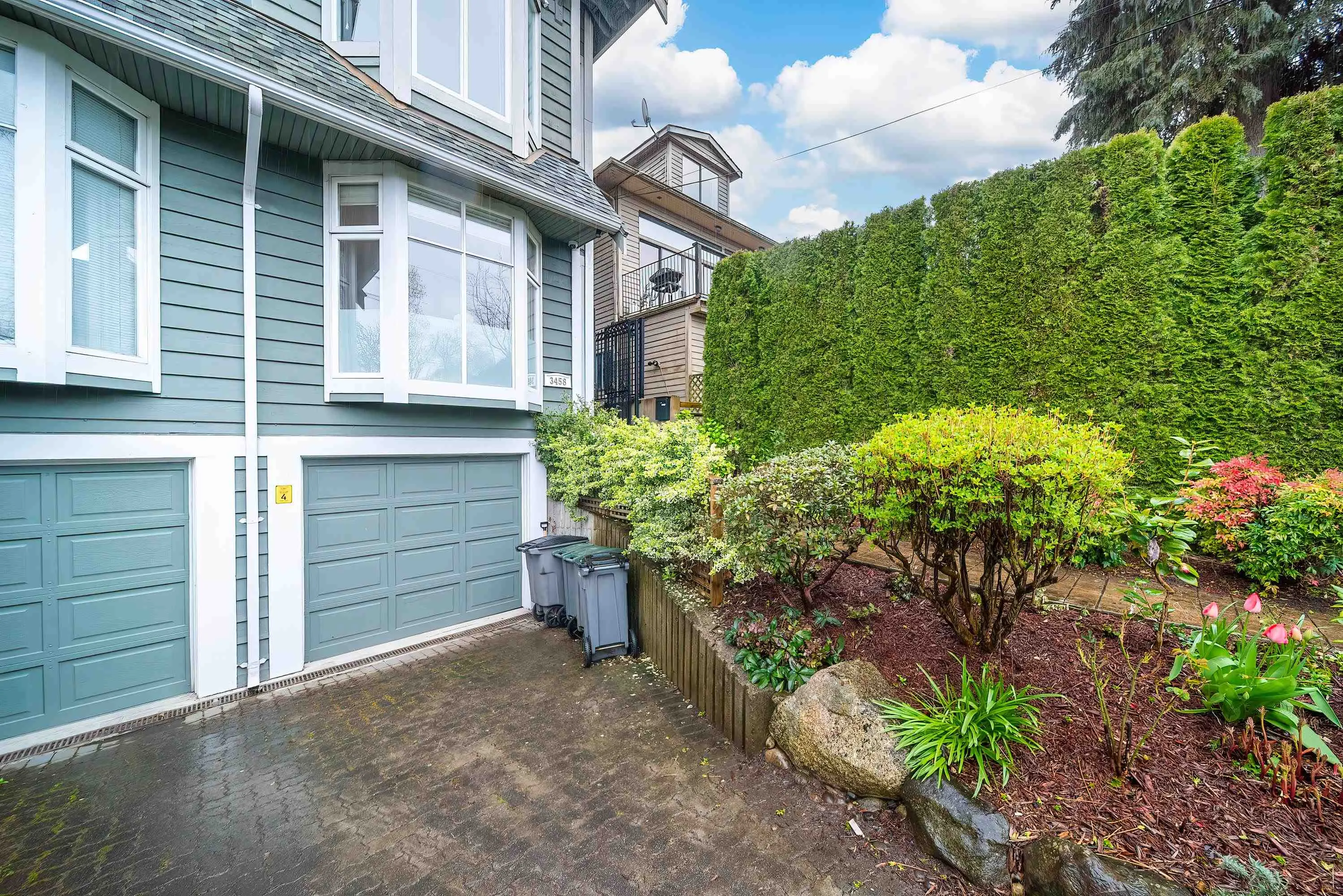 3458 Point Grey Road