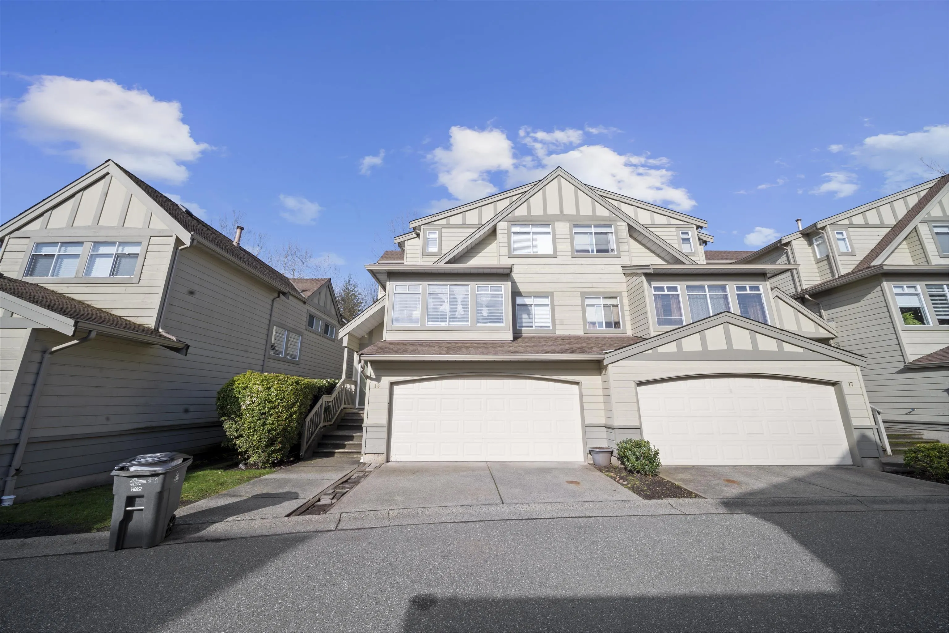 18 10238 155a Street