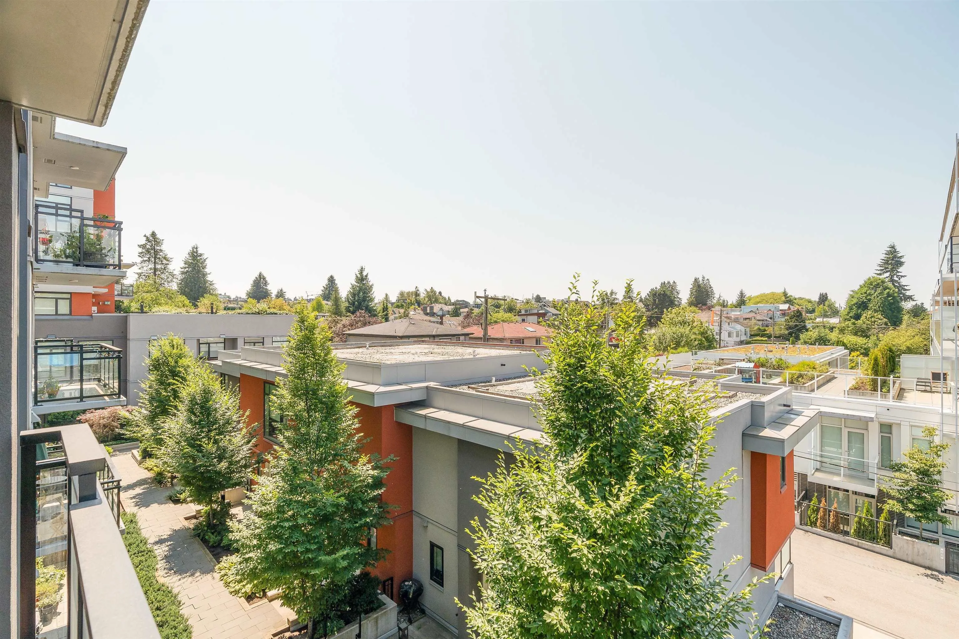 403 4171 Cambie Street