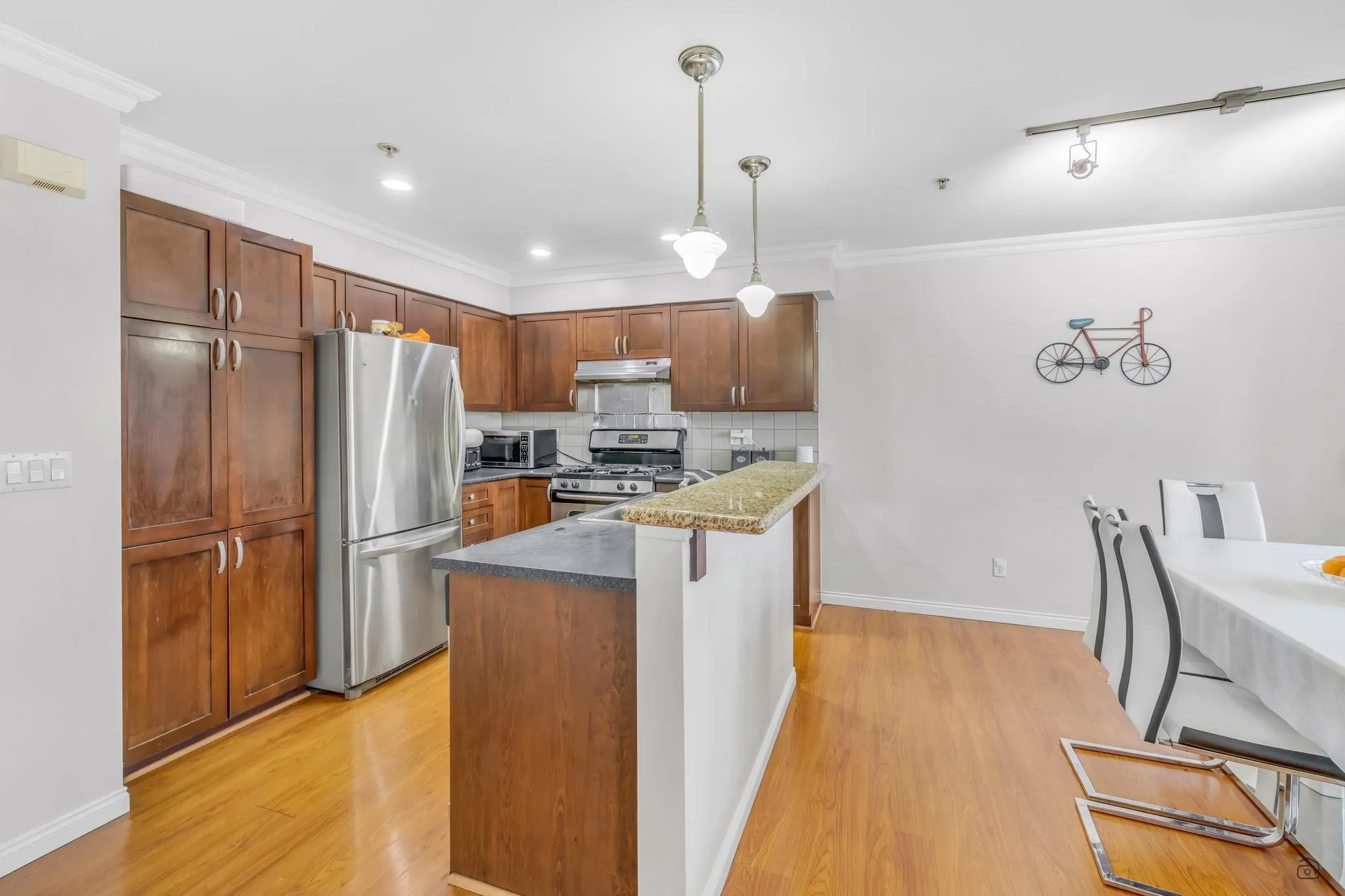 185 12040 68 Avenue