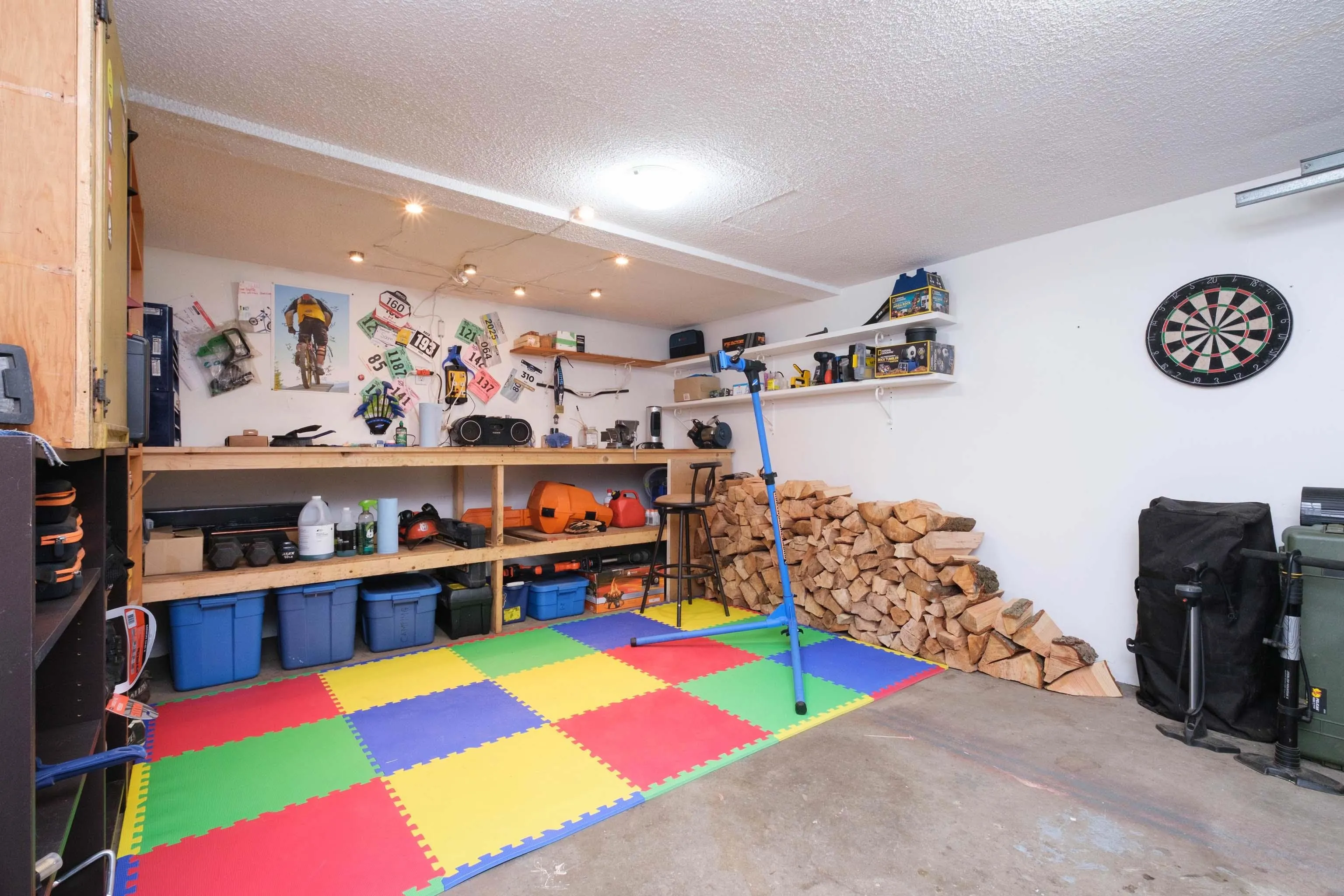 829 Old Lillooet Road