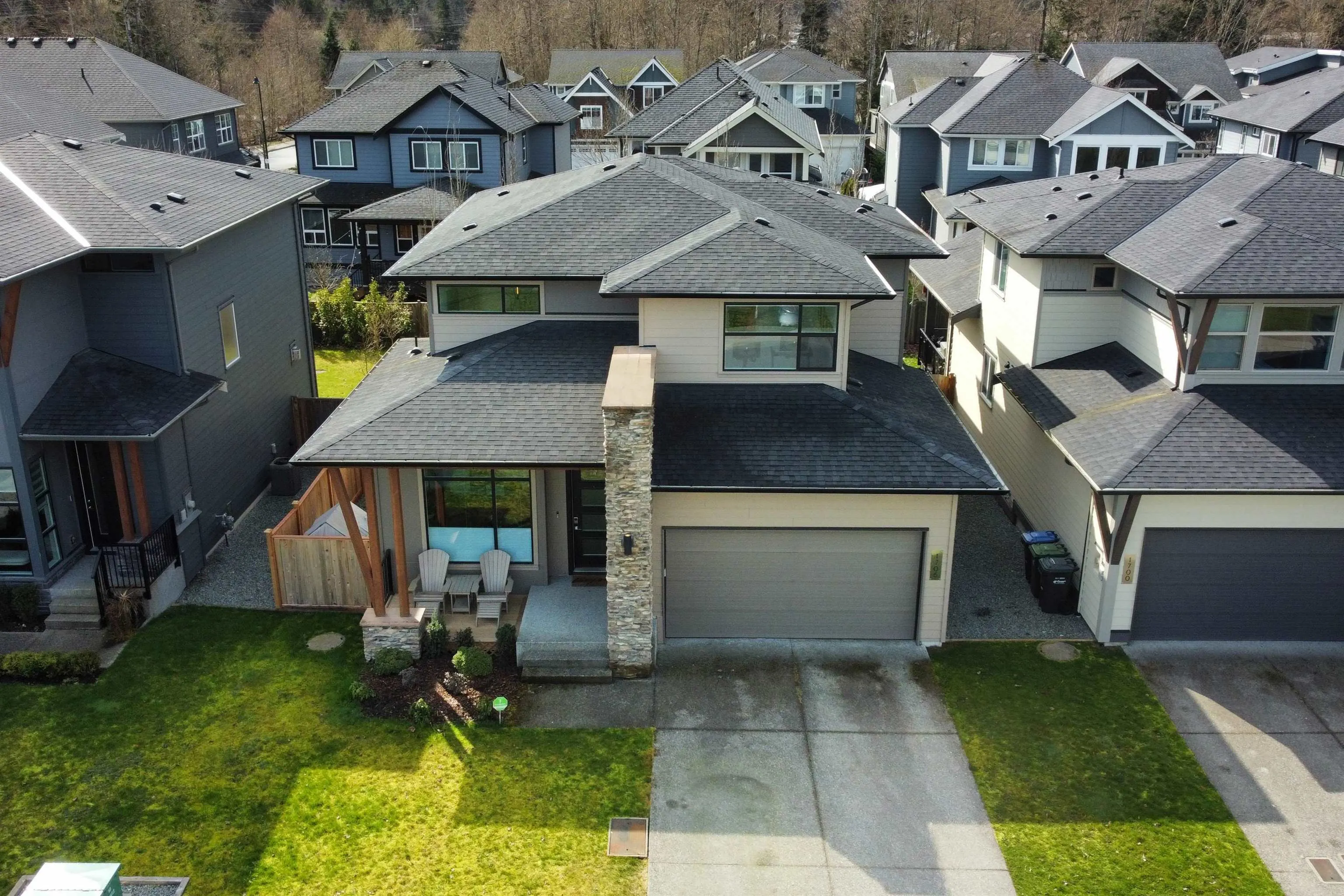 1706 Sparrow Way