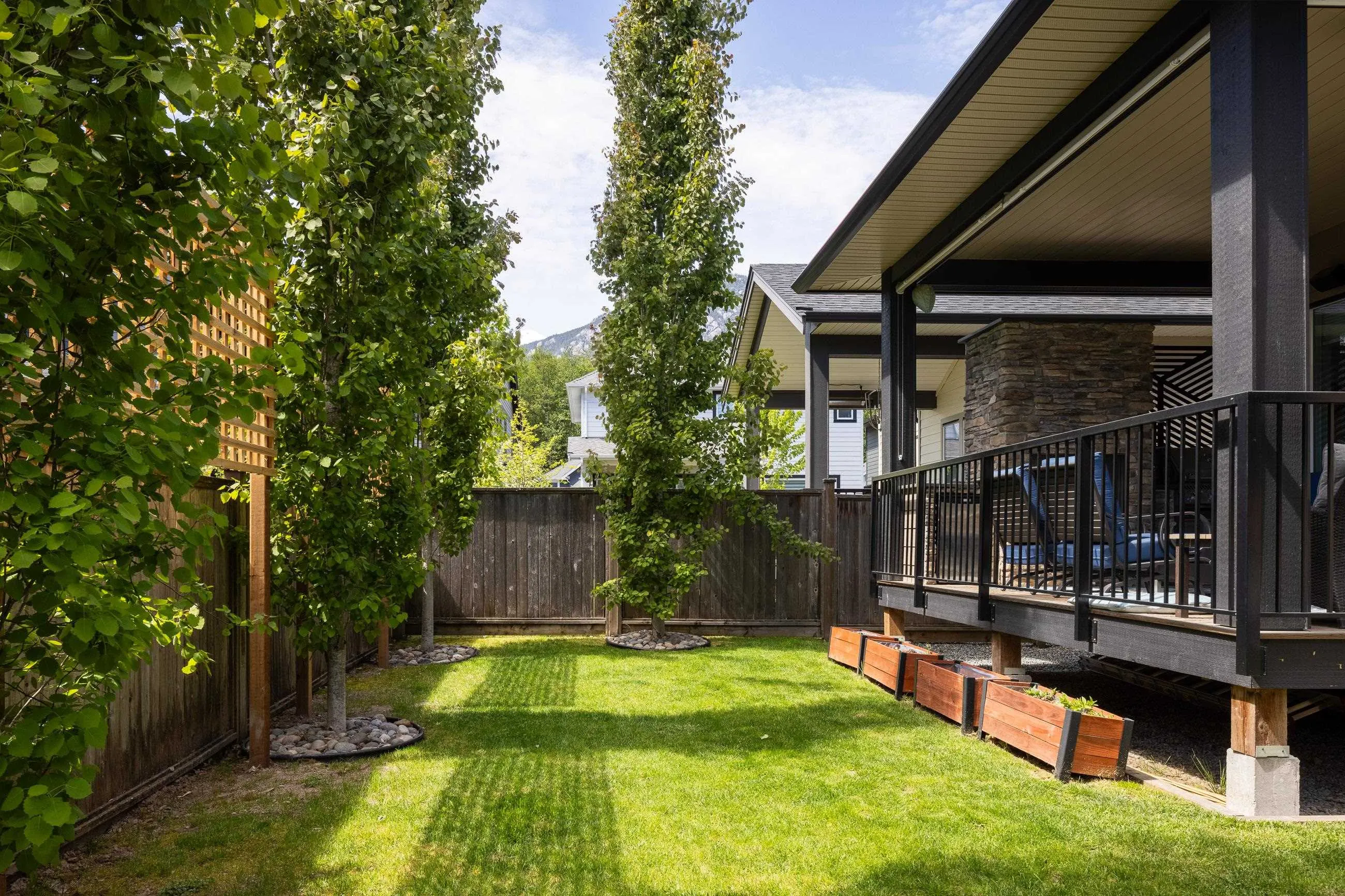 1706 Sparrow Way