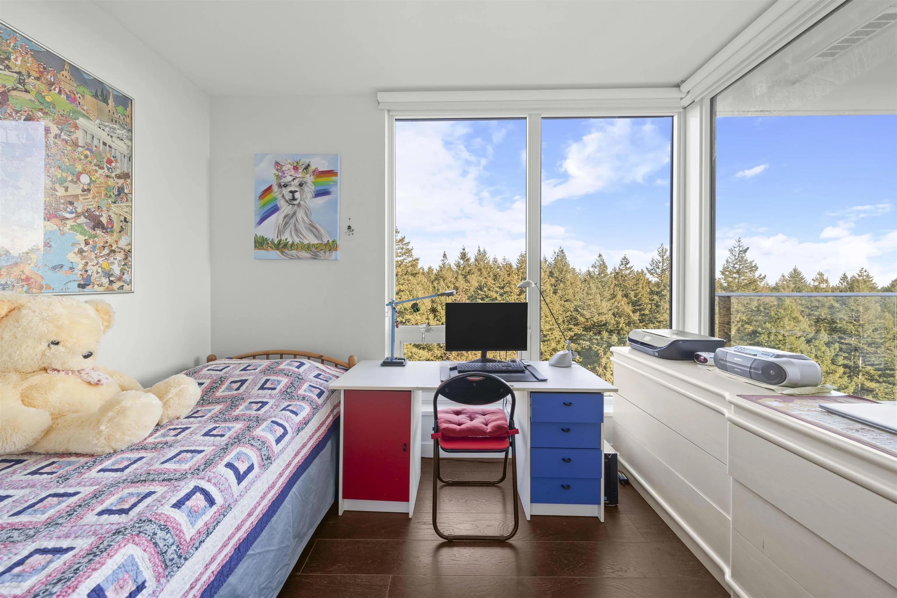 1905 5629 Birney Avenue