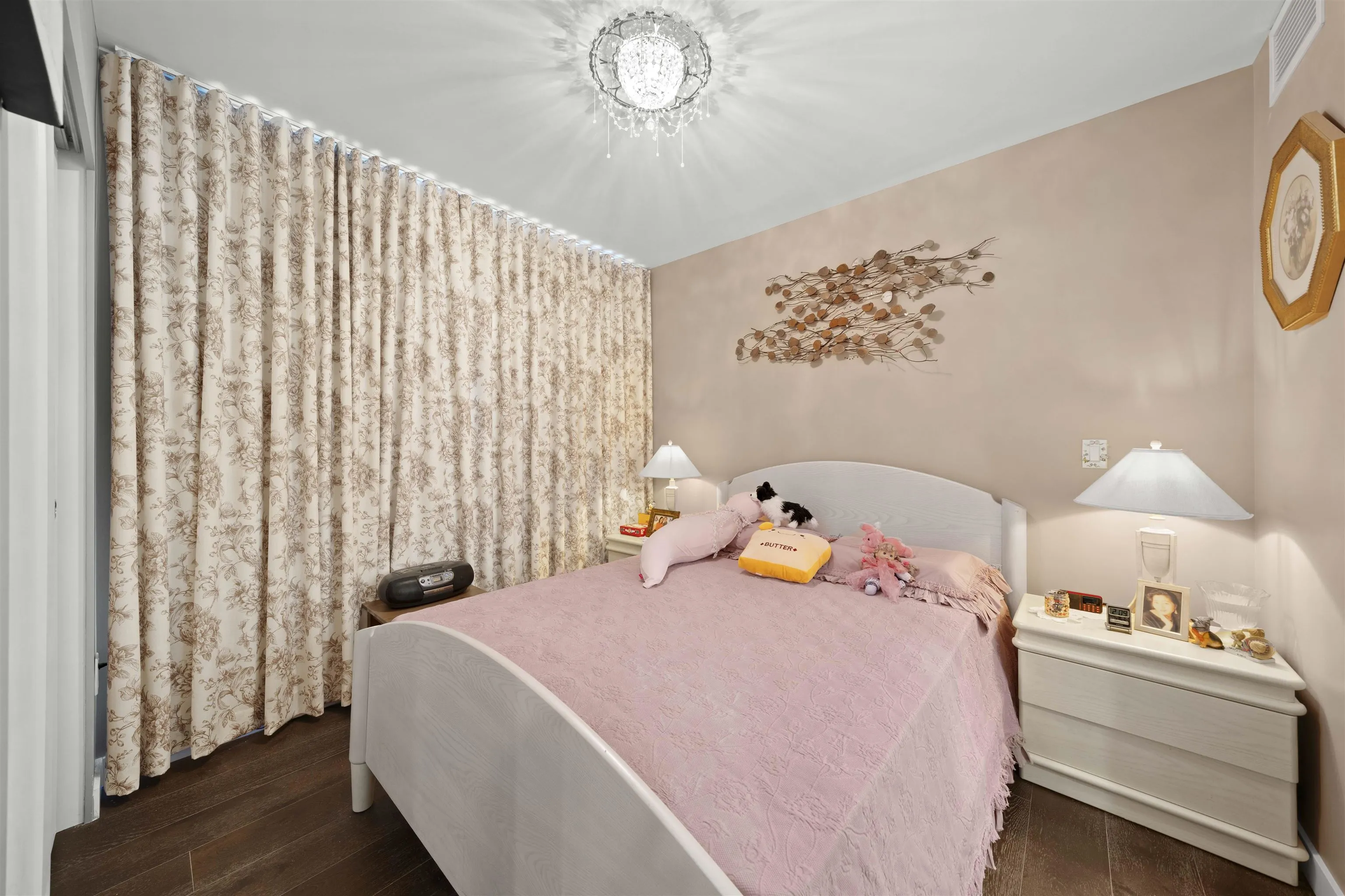1905 5629 Birney Avenue