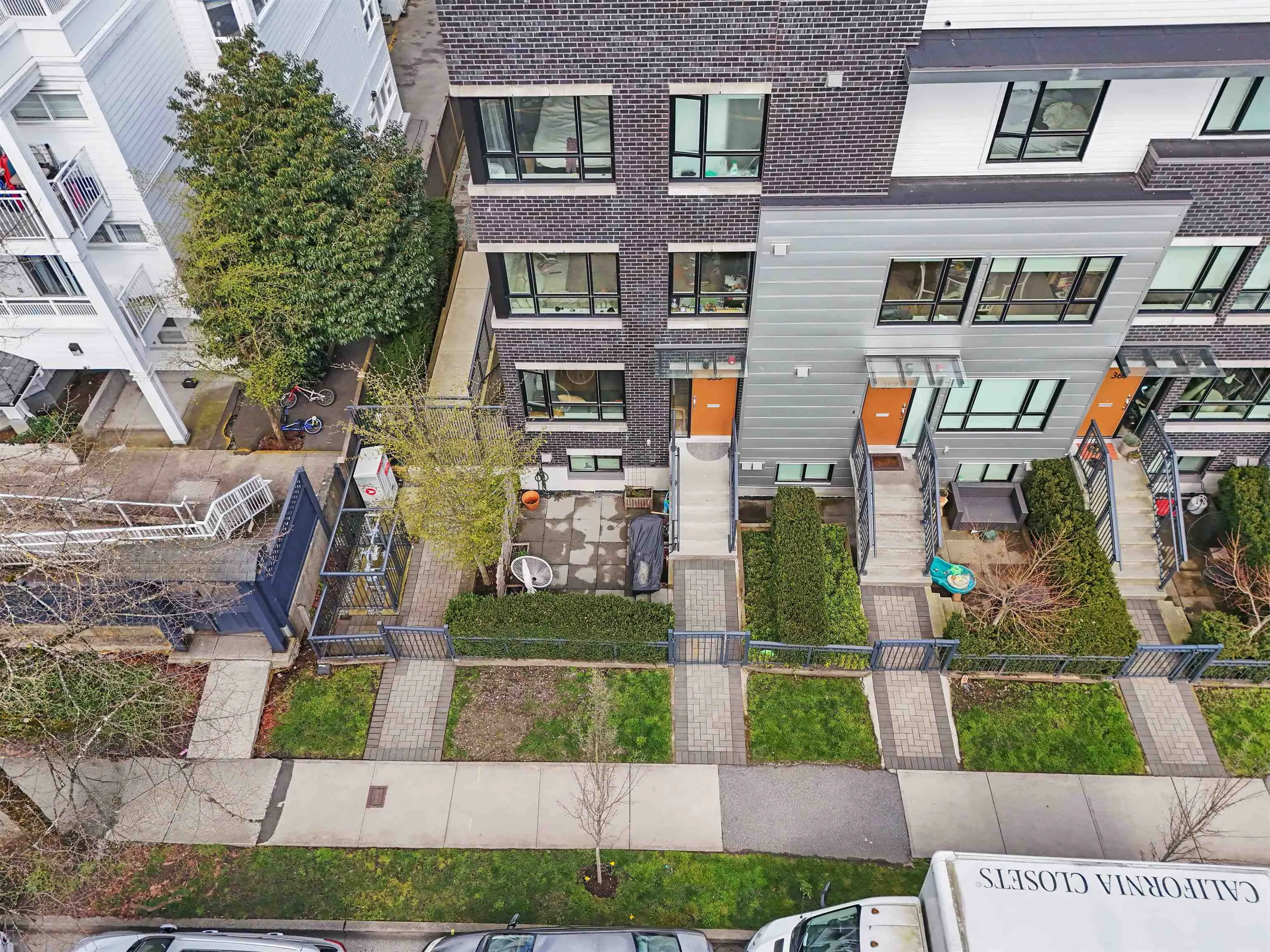 355 E 16th Avenue