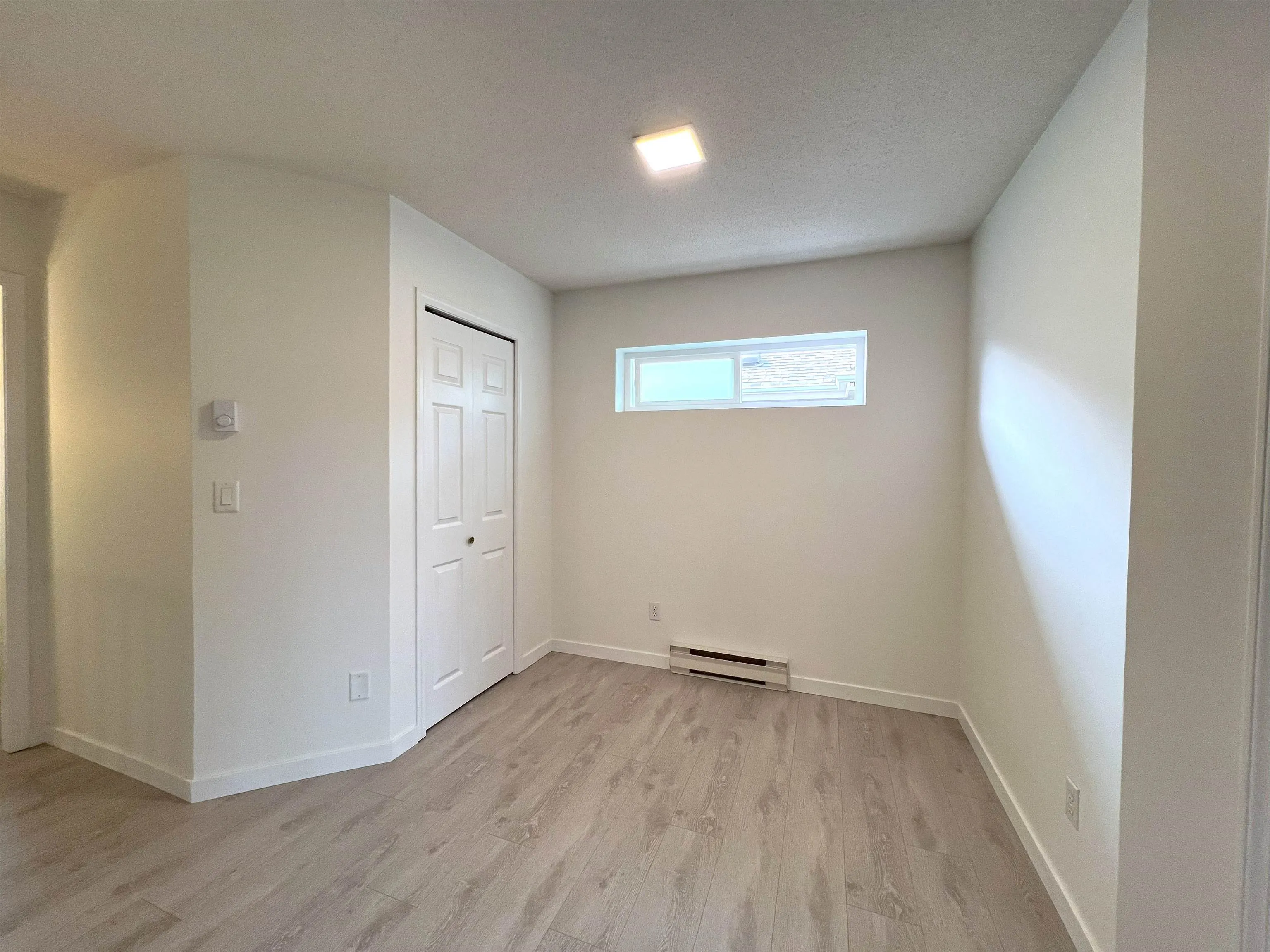 14 5111 Maple Road