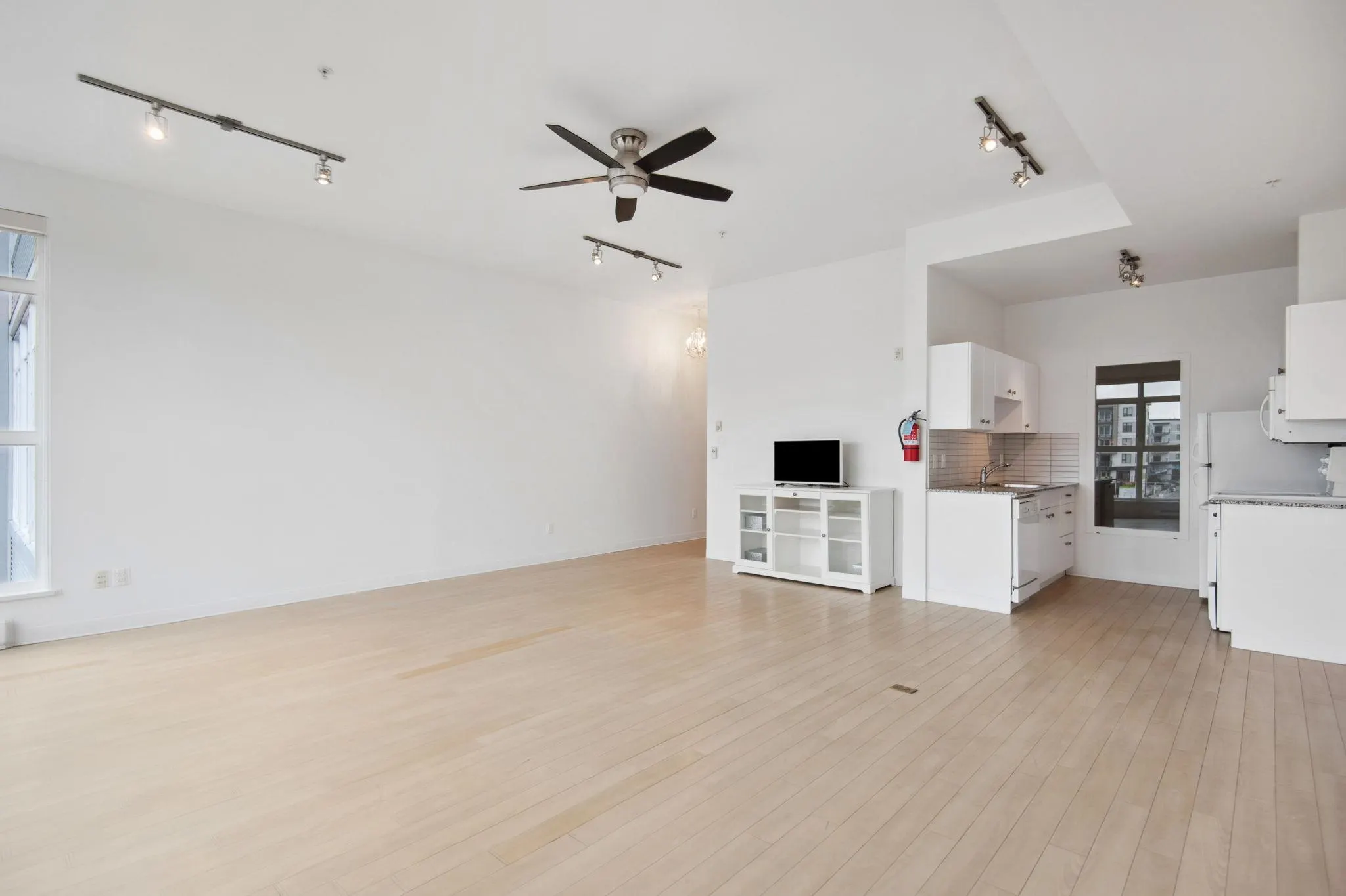 308 20238 Fraser Highway