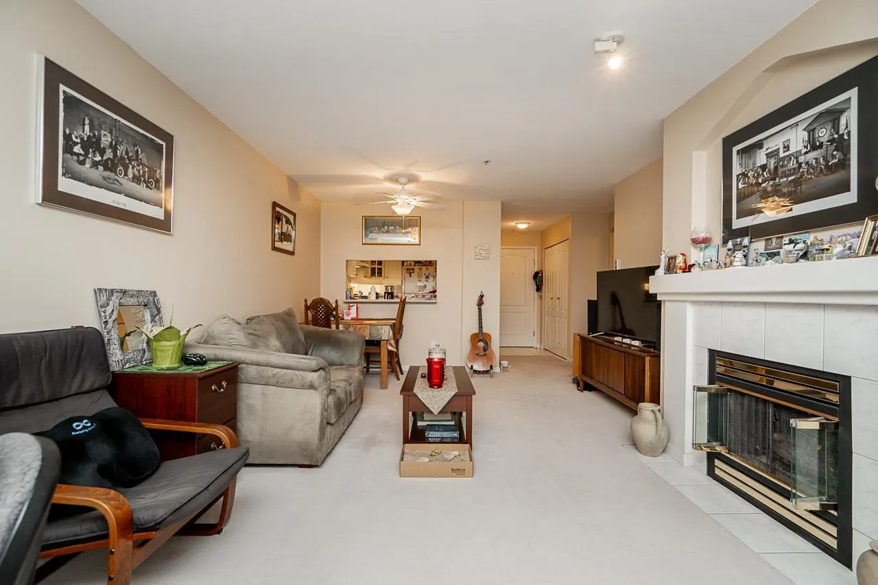 207 19528 Fraser Highway