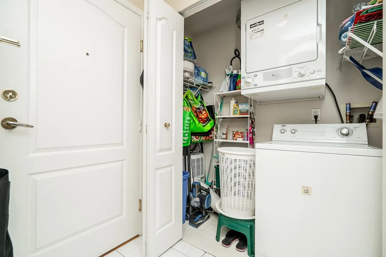 207 19528 Fraser Highway