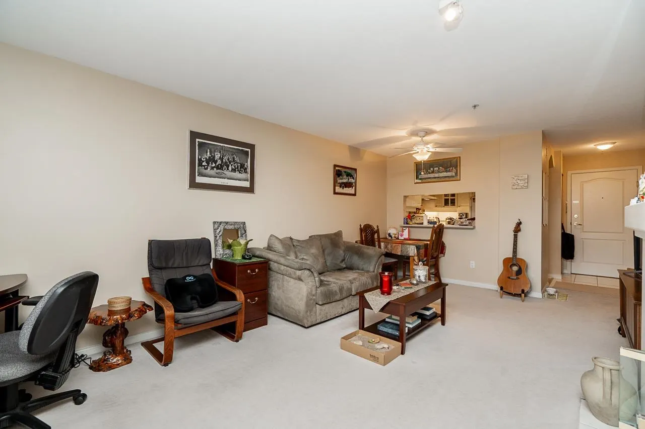 207 19528 Fraser Highway