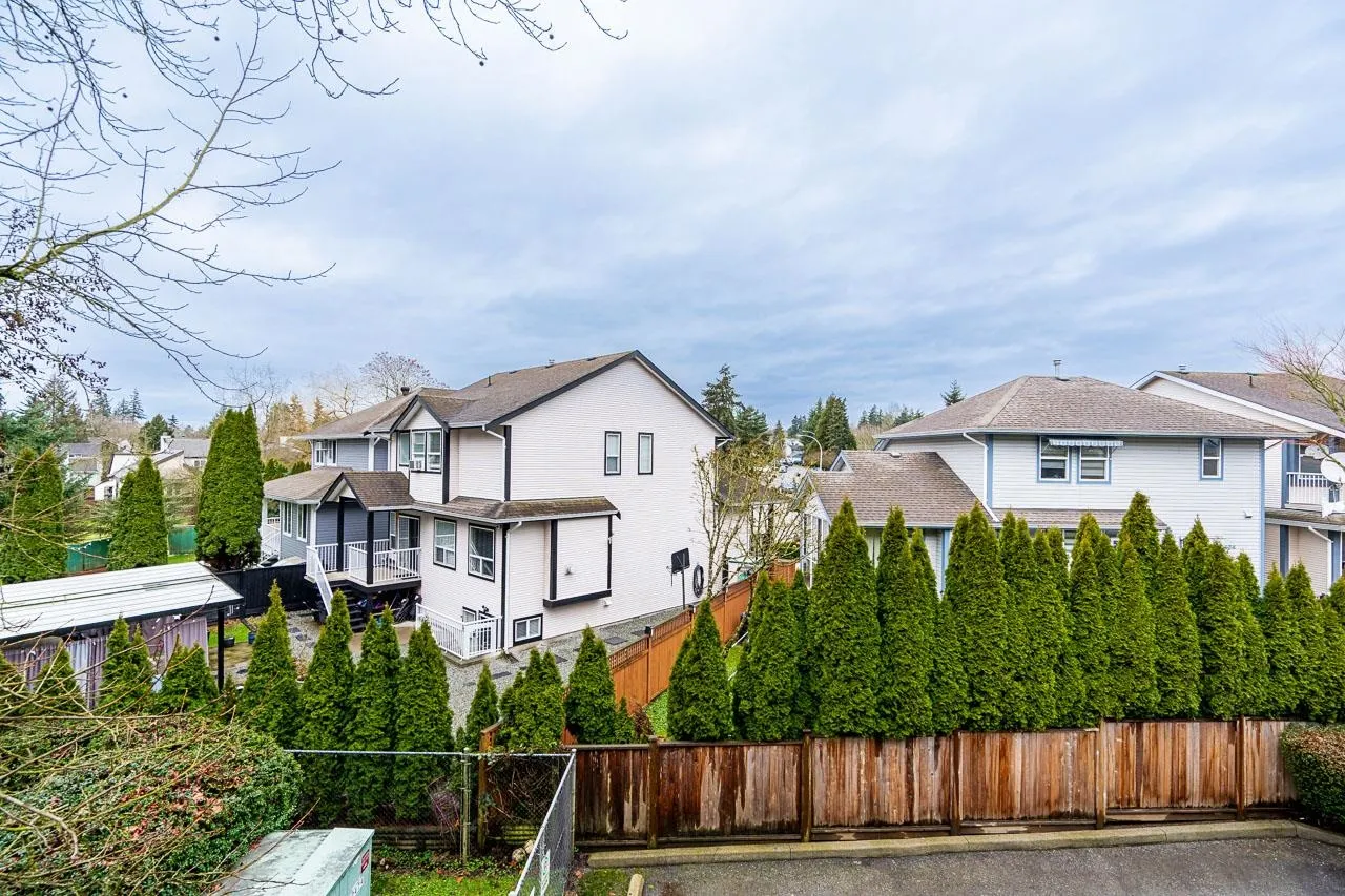 207 19528 Fraser Highway