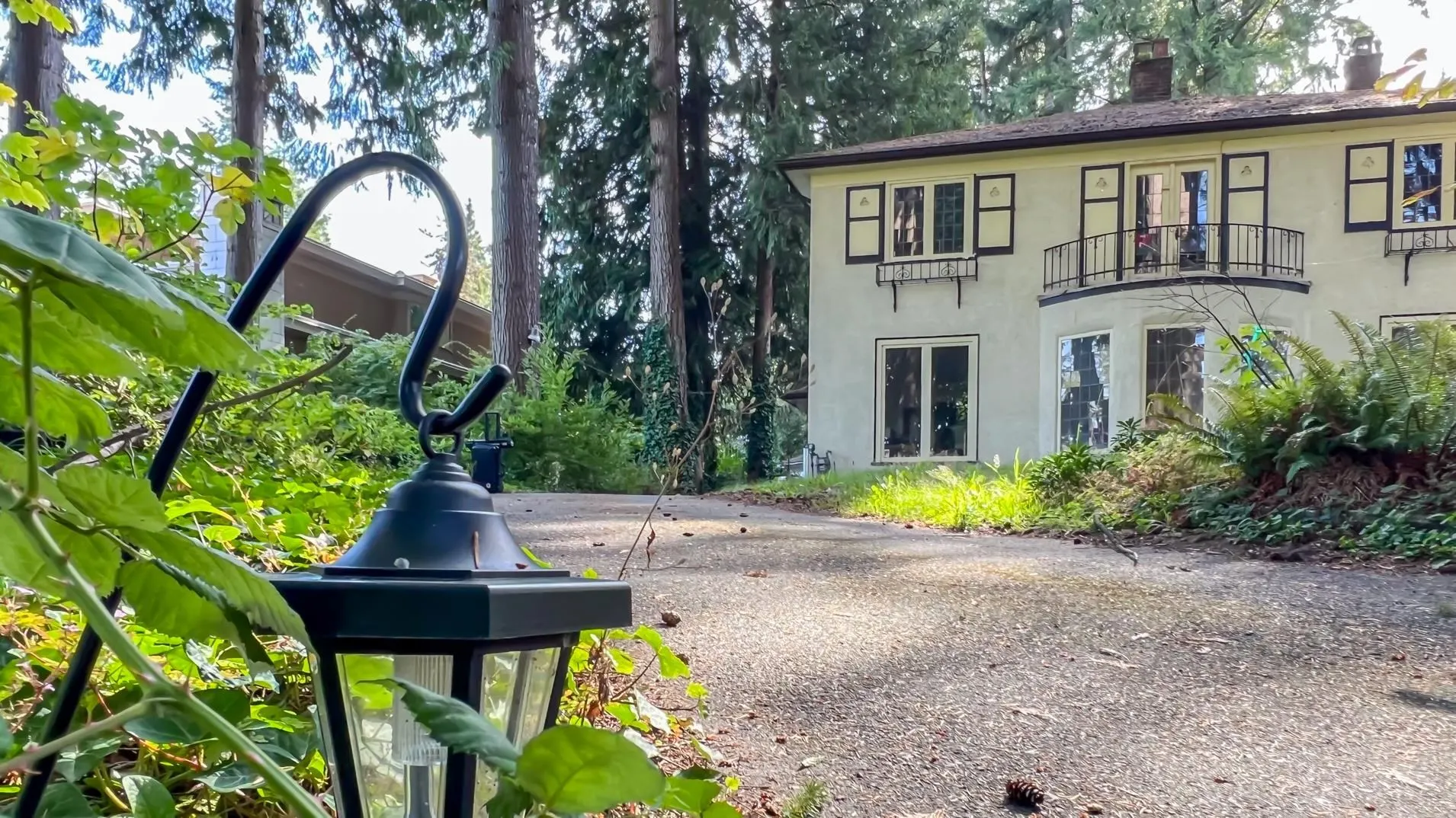 4786 Drummond Drive
