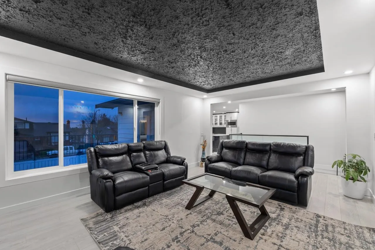 2862 Glenavon Court