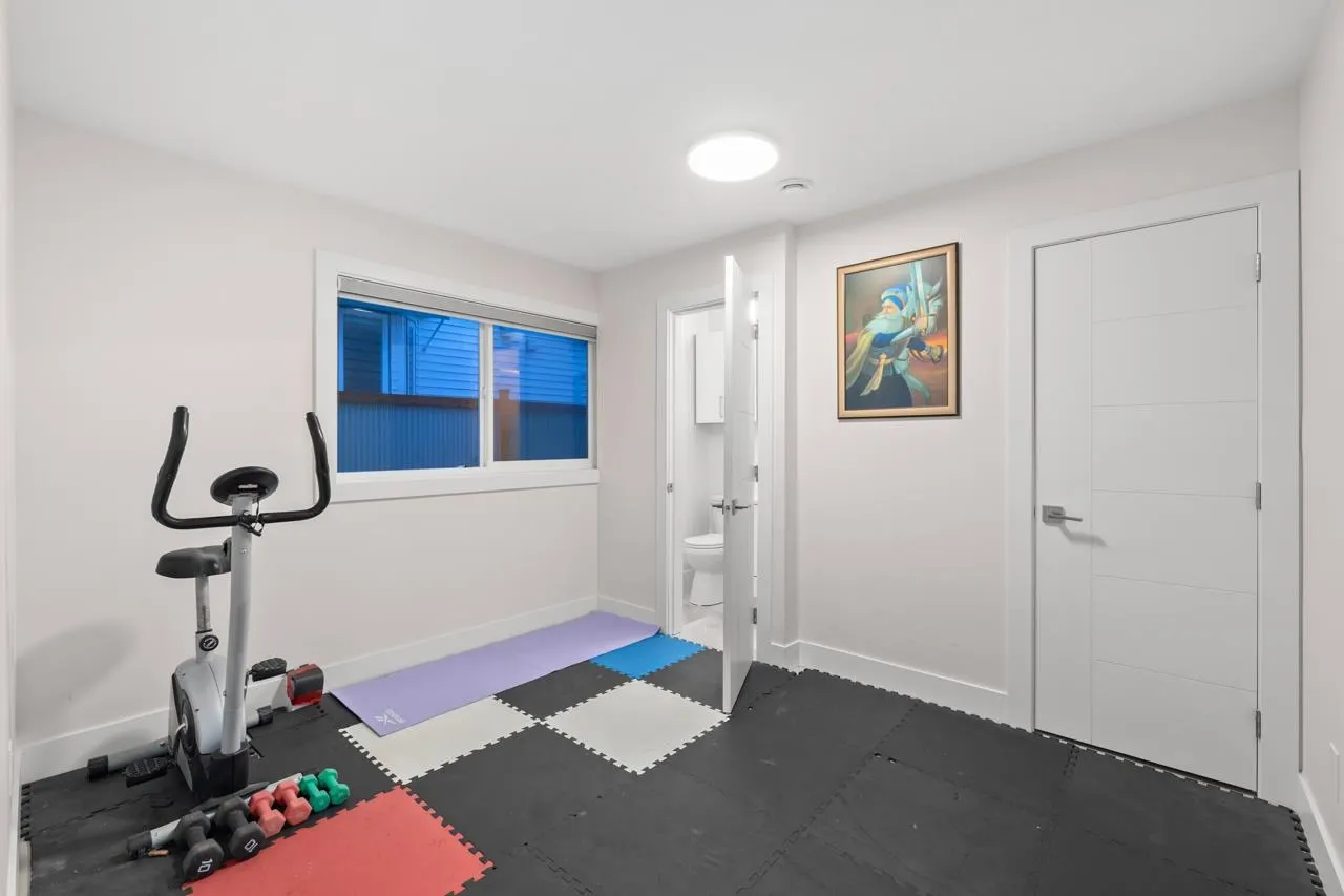 2862 Glenavon Court