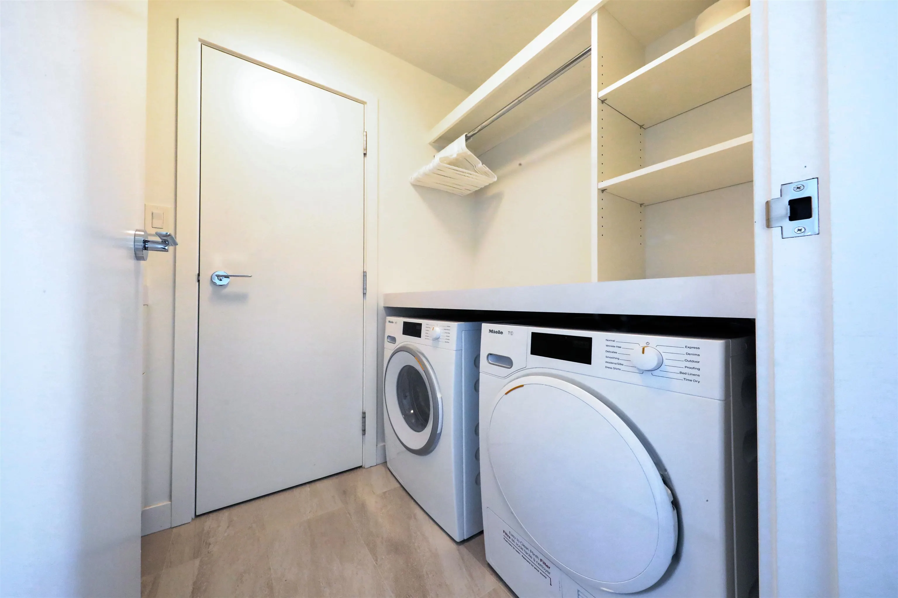1205 6688 Pearson Way