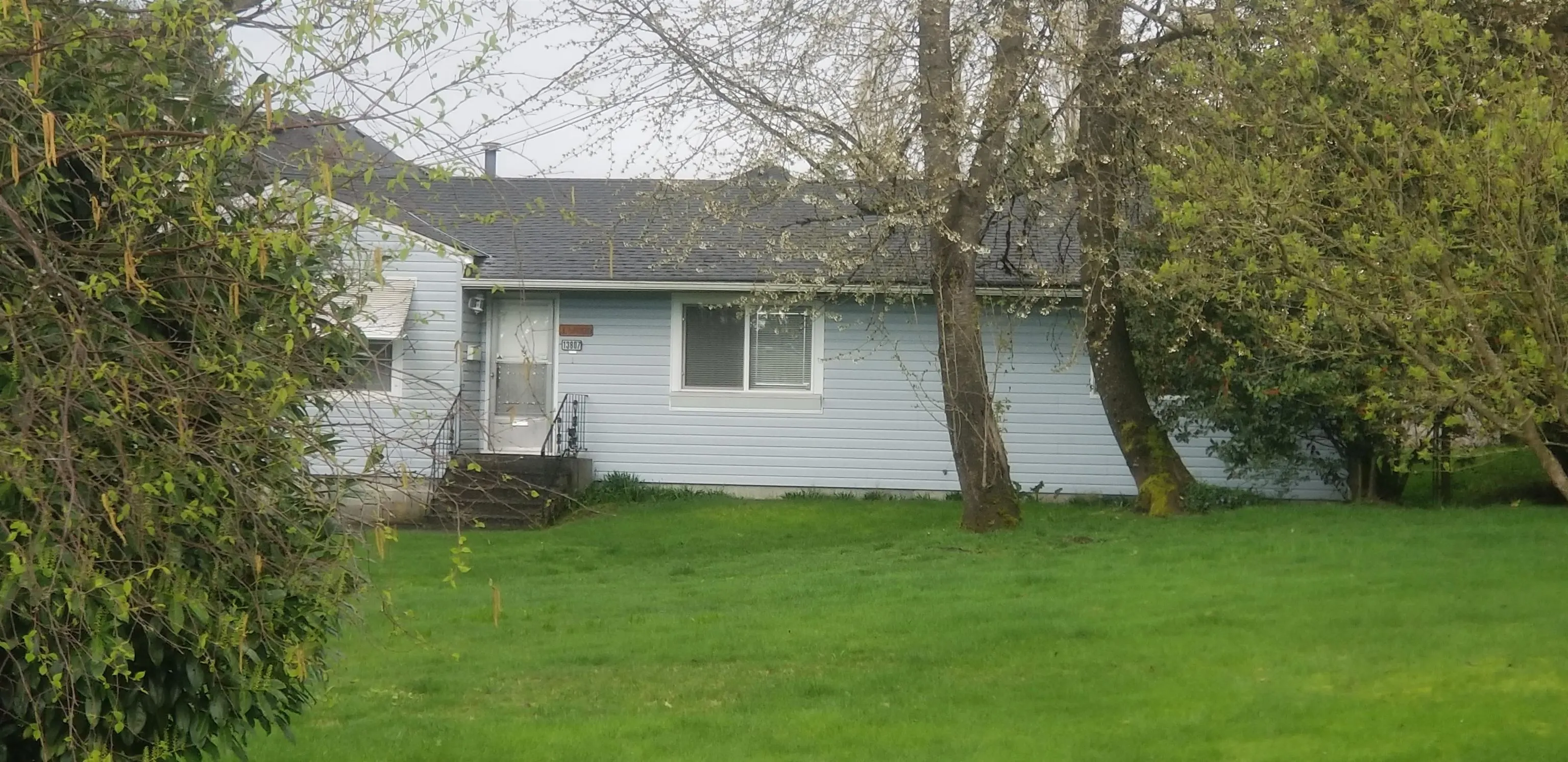 13807 Brentwood Crescent