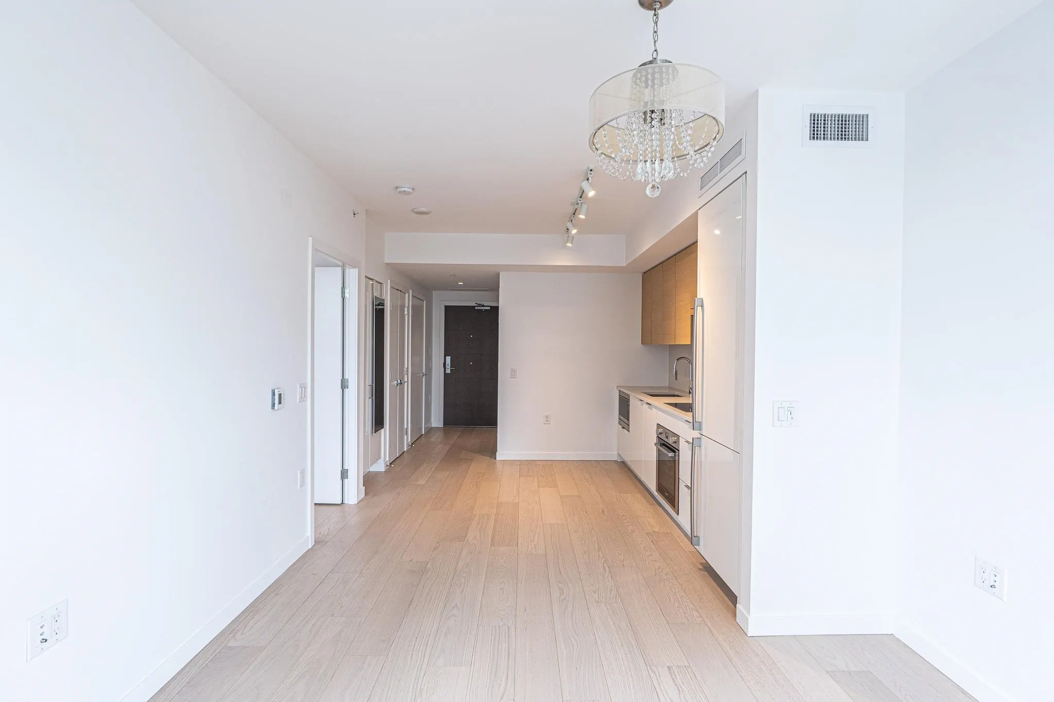 701 1688 Pullman Porter Street
