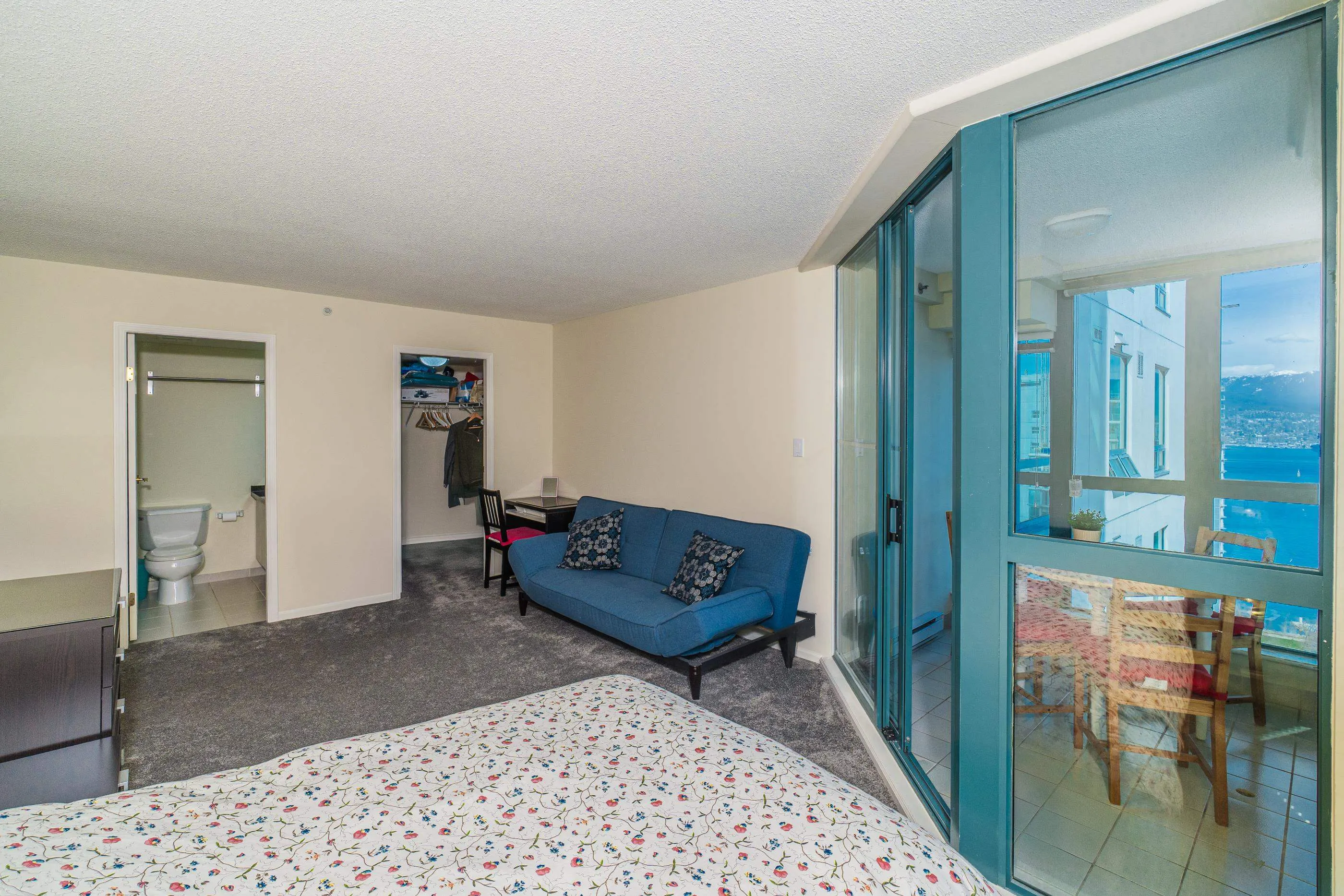 2904 1238 Melville Street
