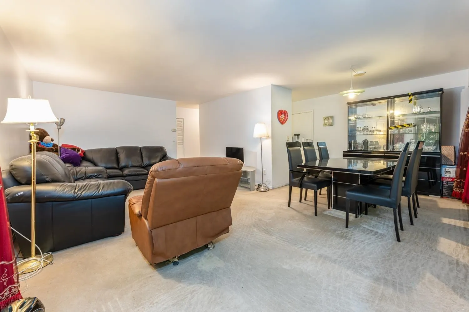 312 235 Keith Road
