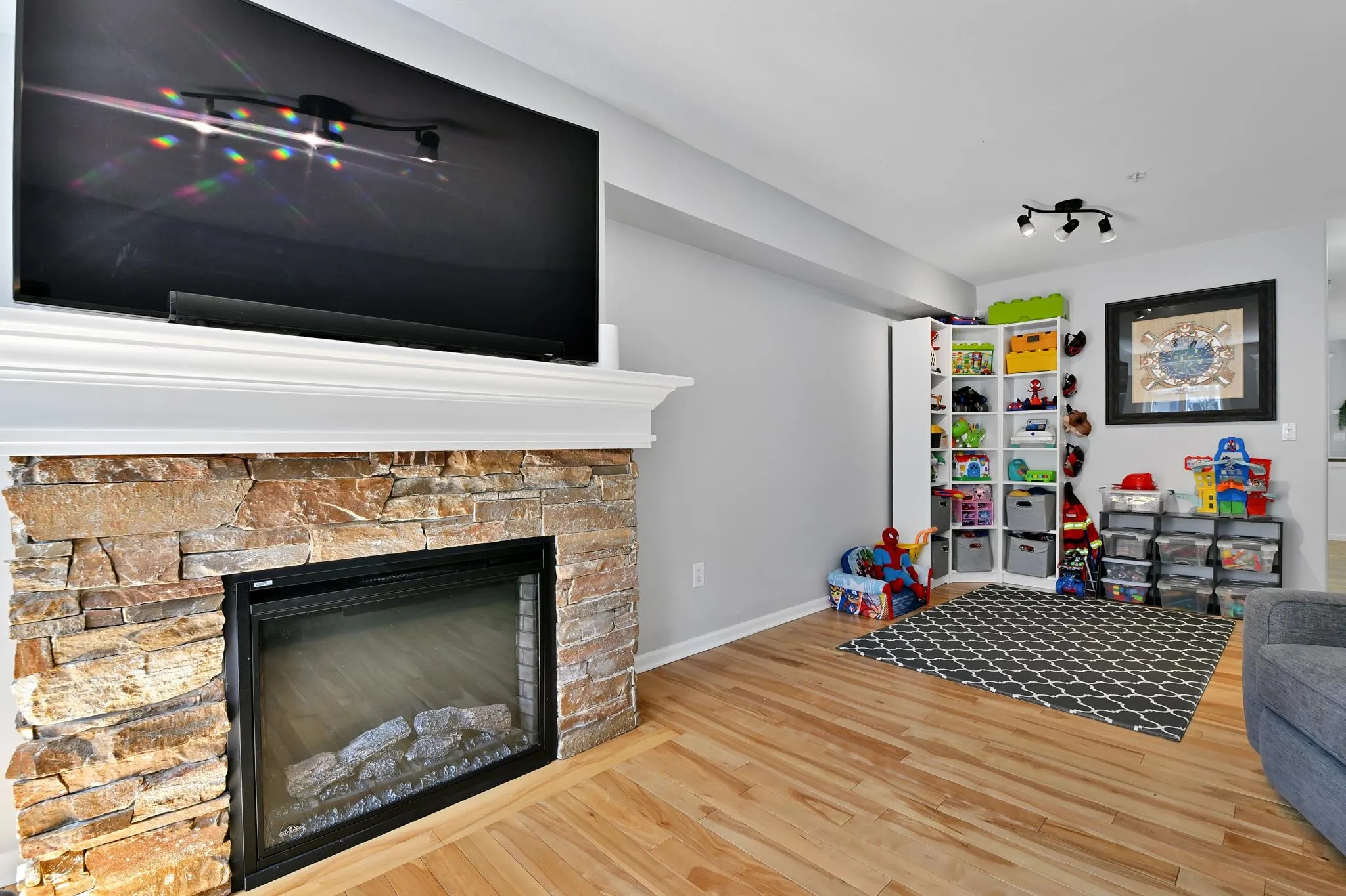 15 8930 Walnut Grove Drive