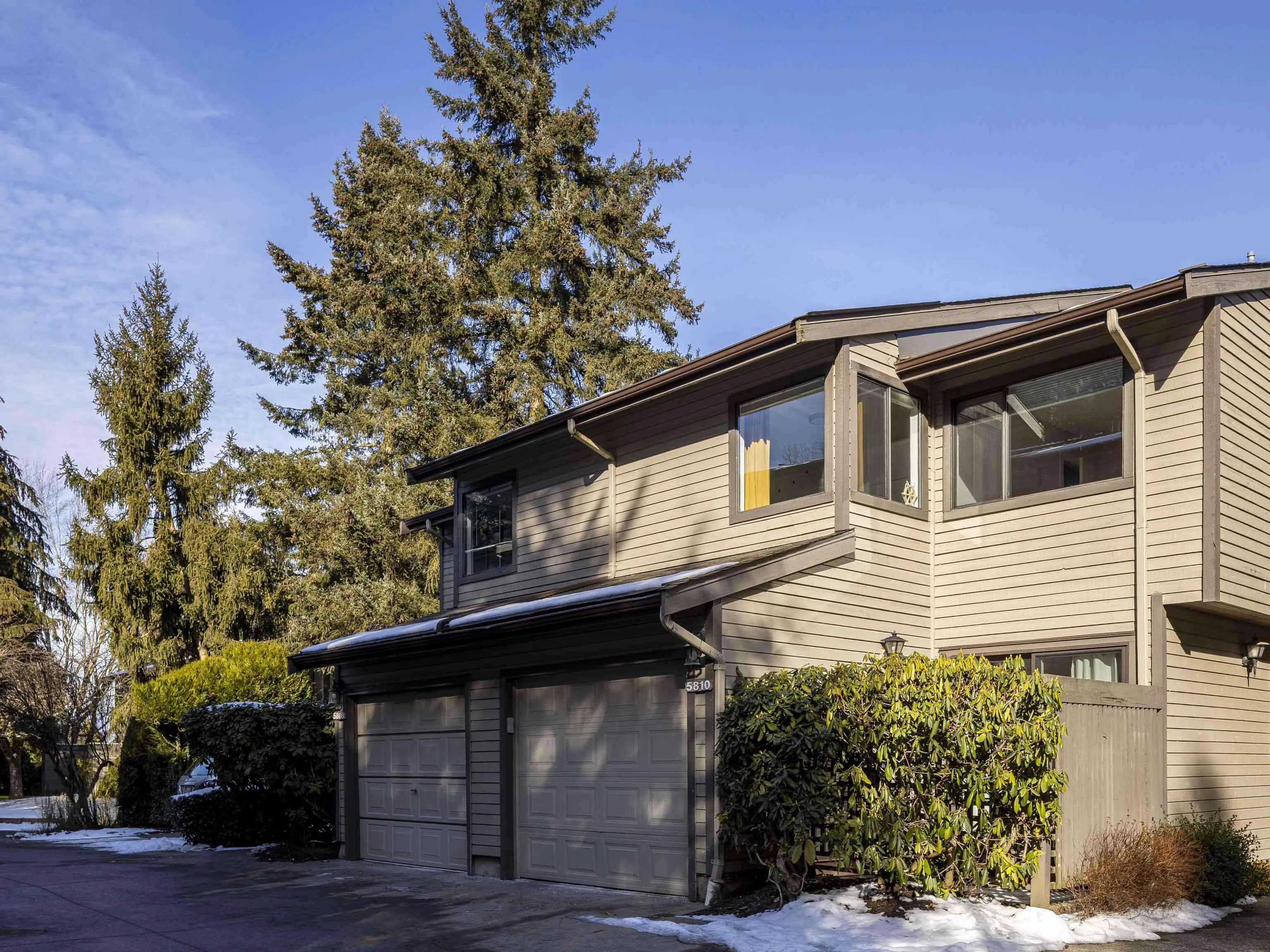 5808 Mayview Circle