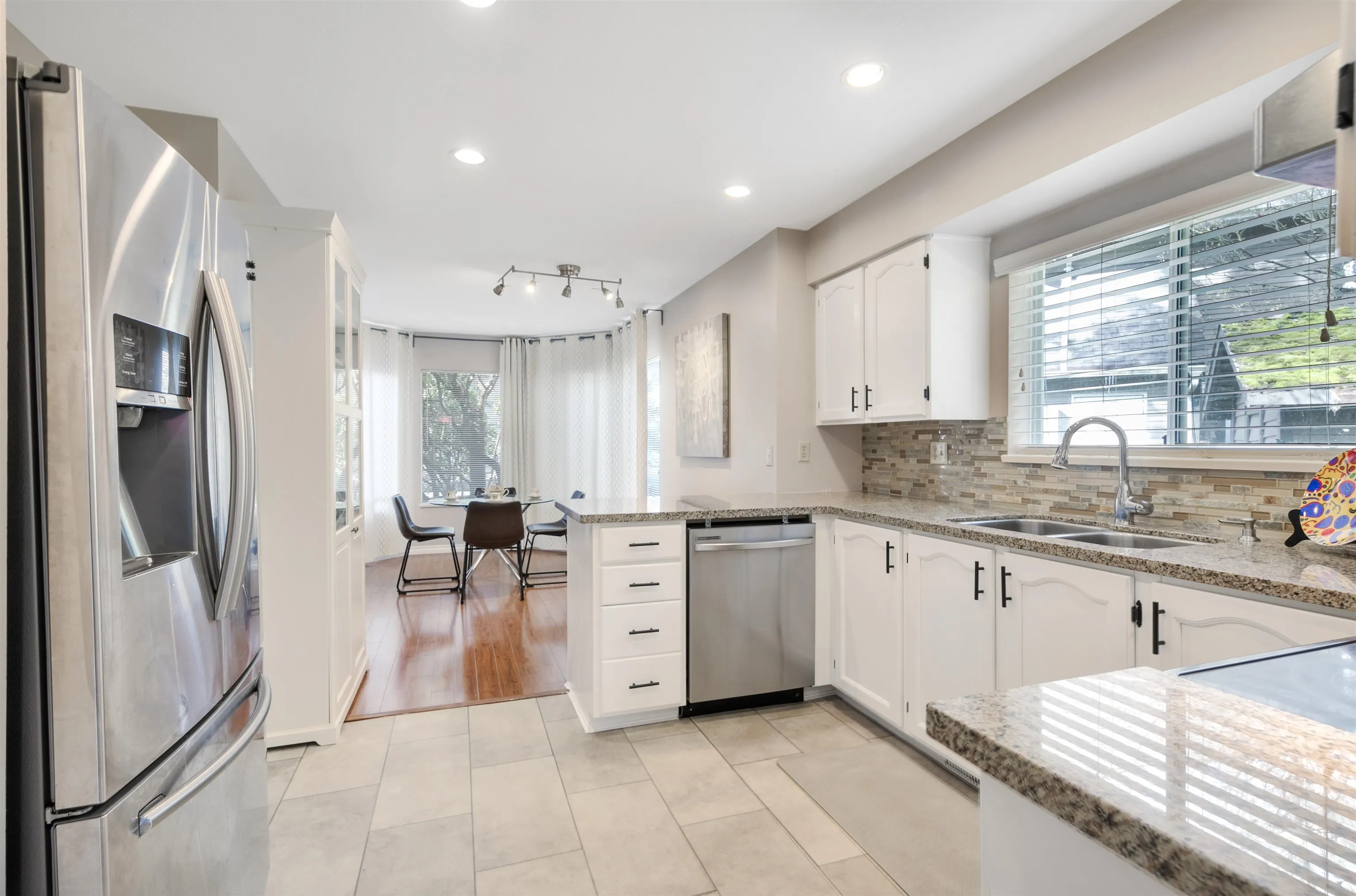 20 1251 Lasalle Place