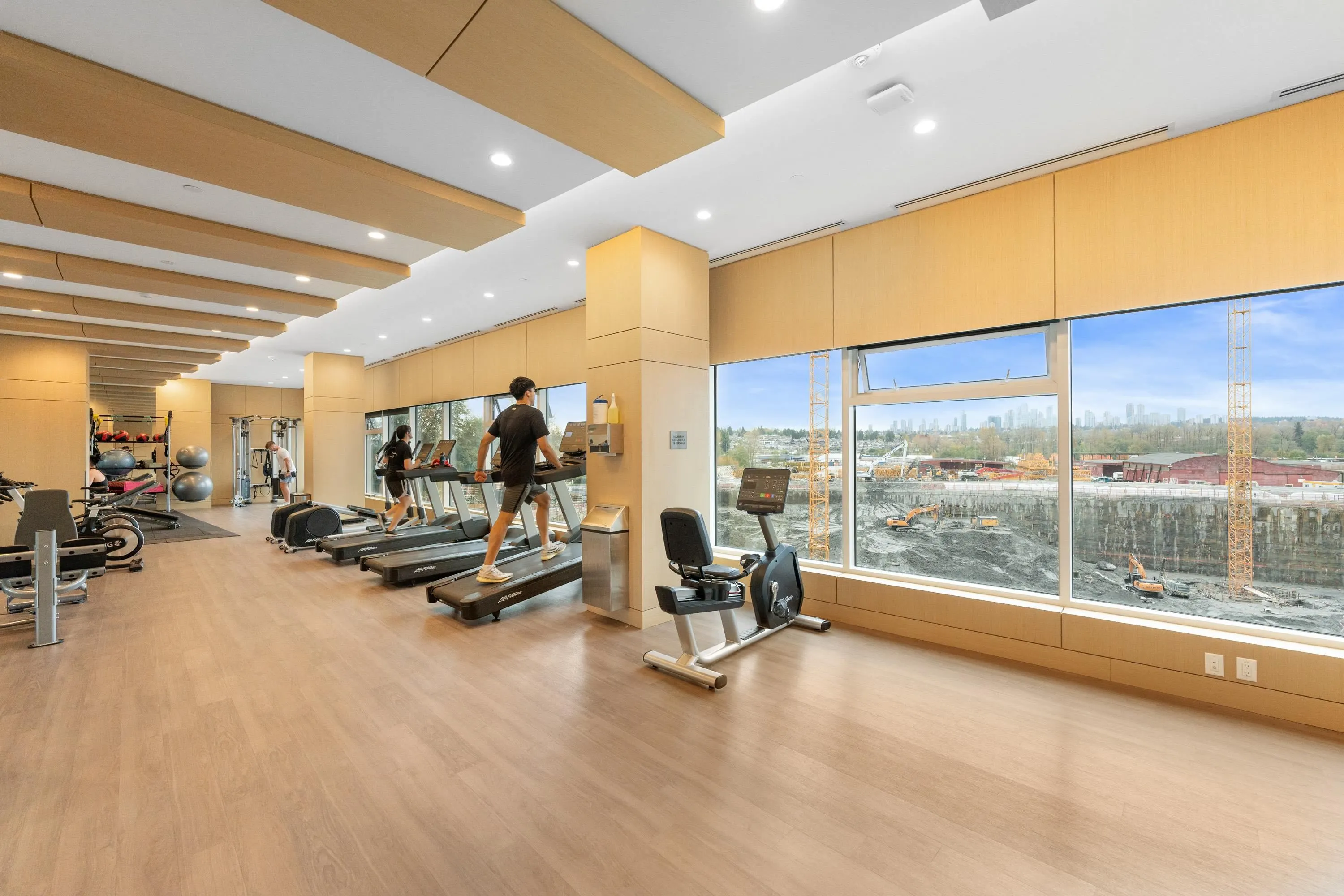 2402 4890 Lougheed Highway