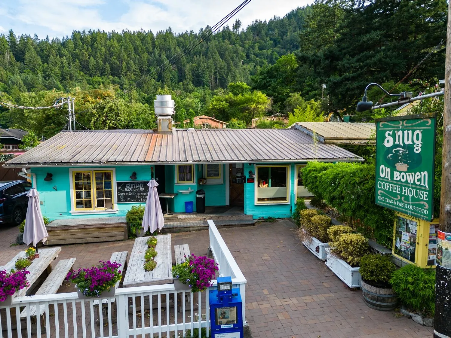 443B Bowen Island Trunk Road
