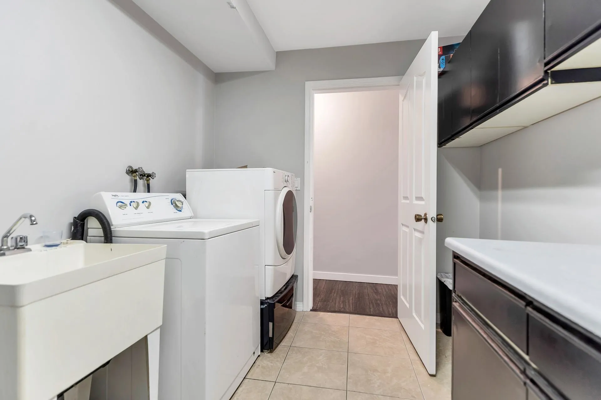 357 Mcgillivray Place