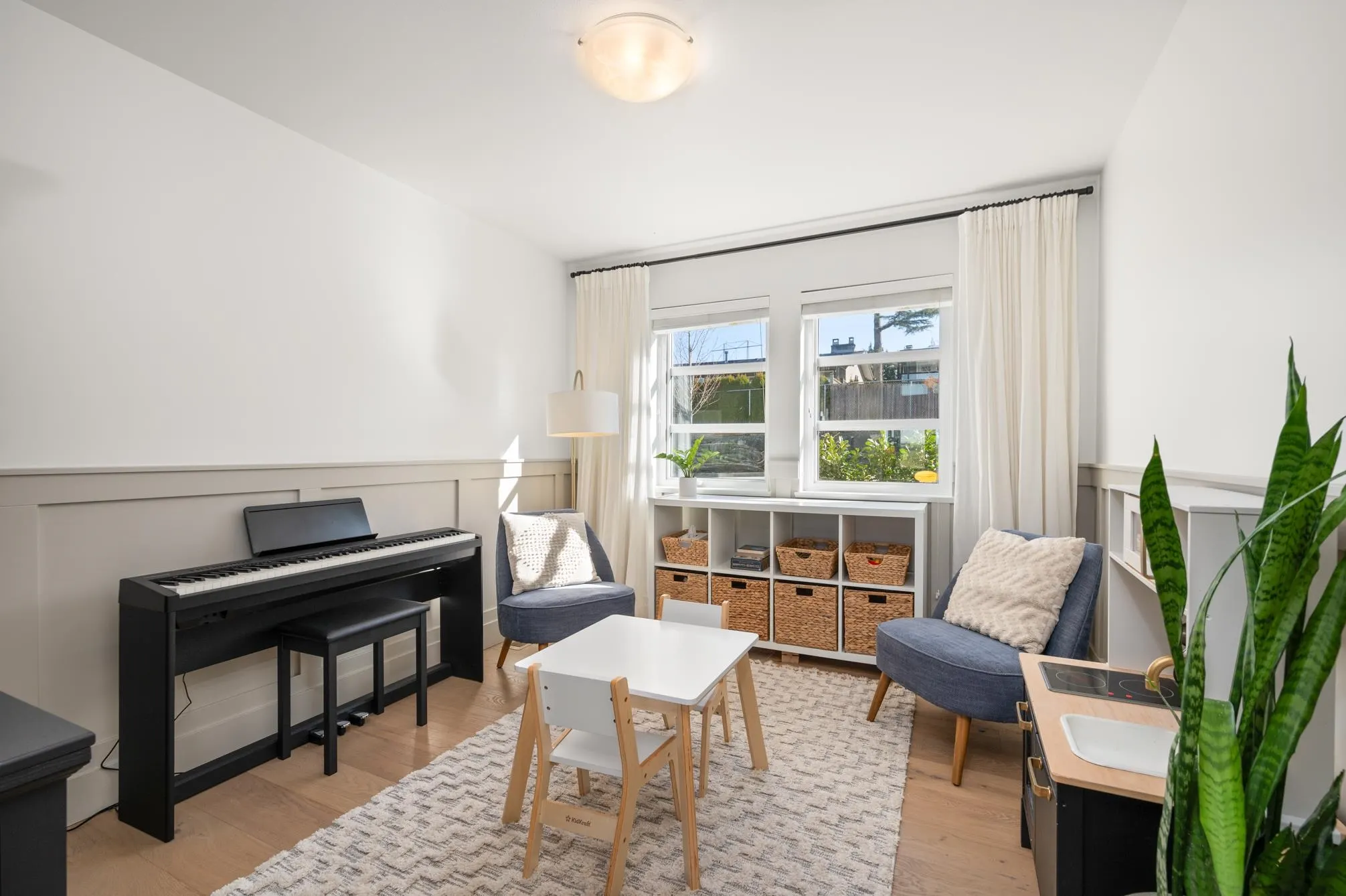 3153 Lukiv Terrace