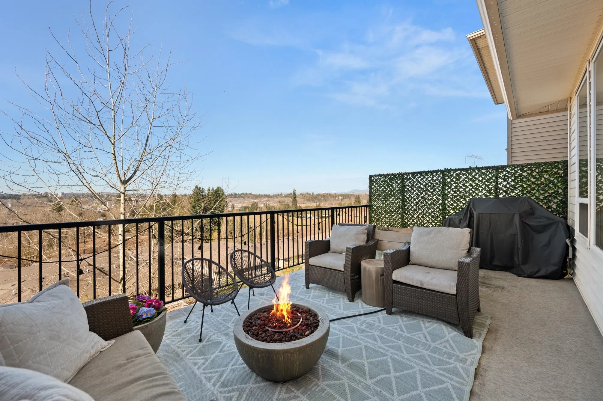 3153 Lukiv Terrace