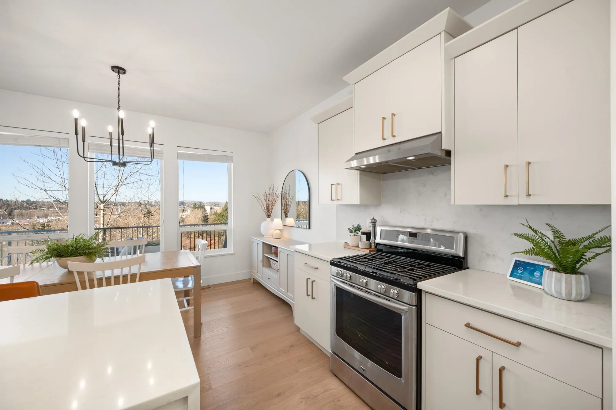 3153 Lukiv Terrace