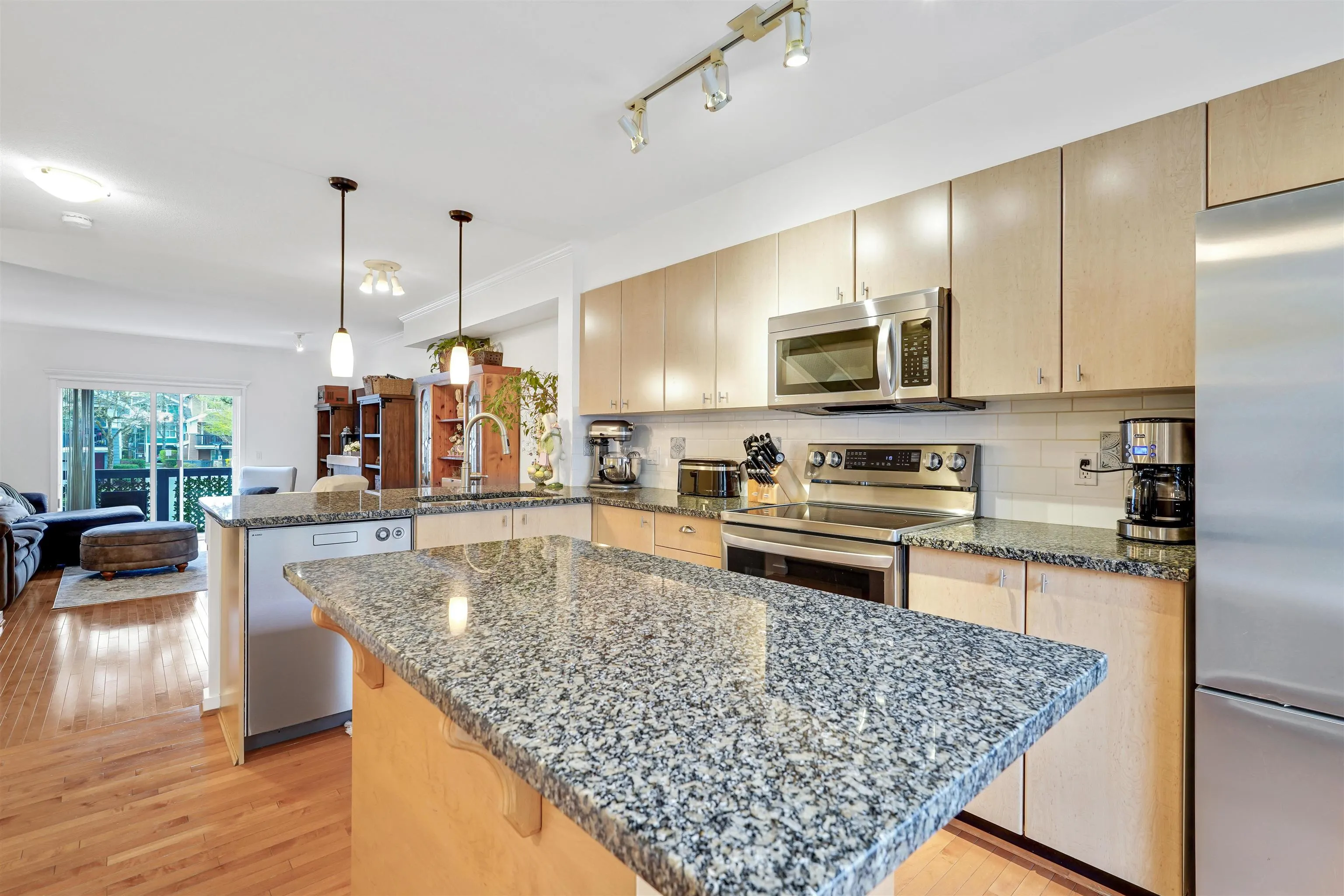 129 15236 36 Avenue