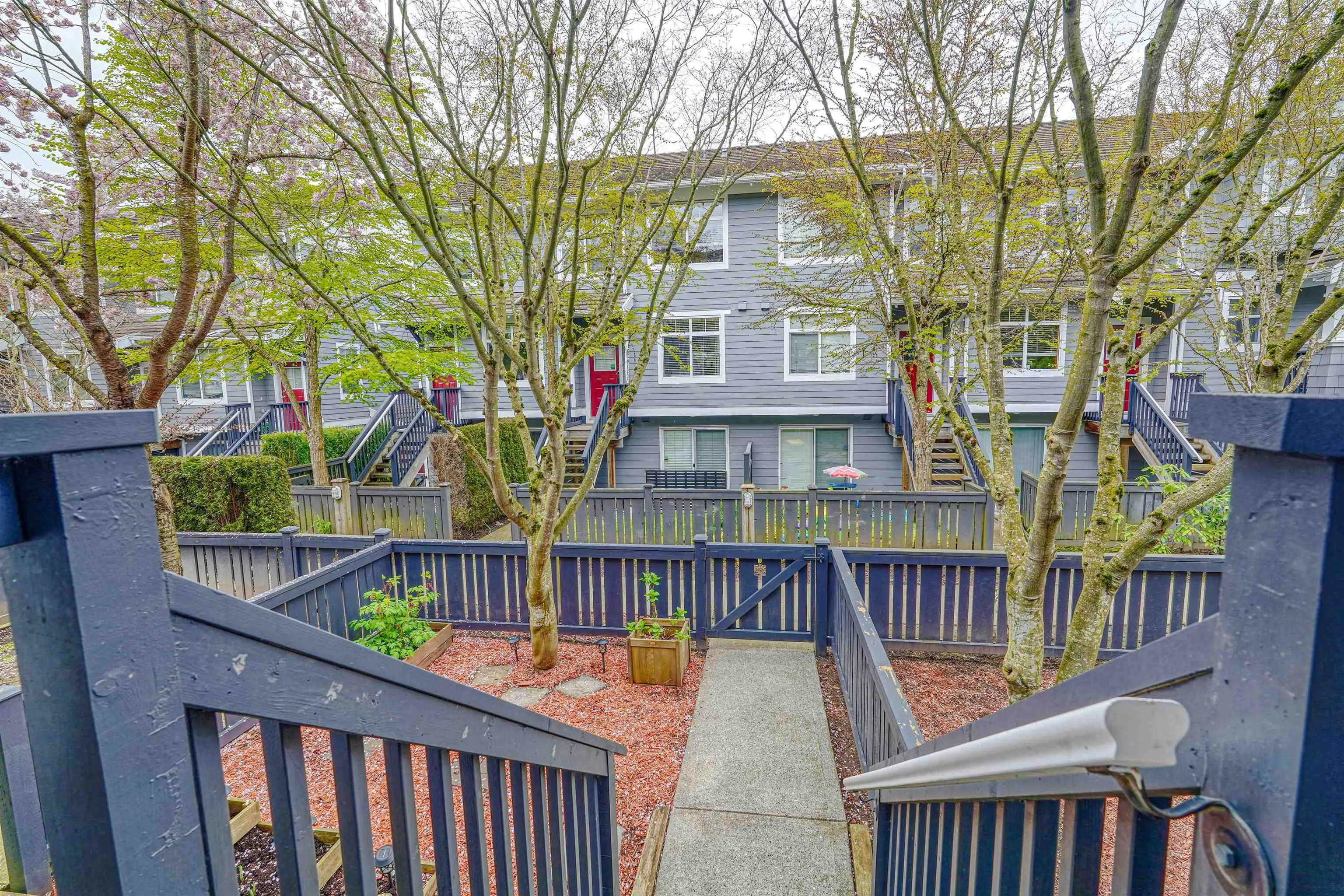 129 15236 36 Avenue