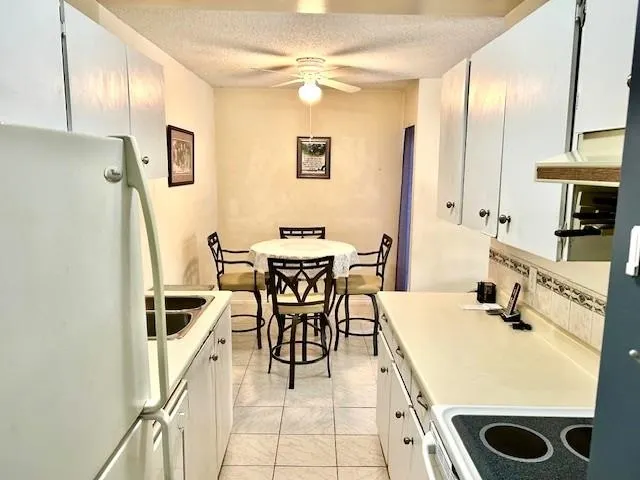 110 14935 100 Avenue