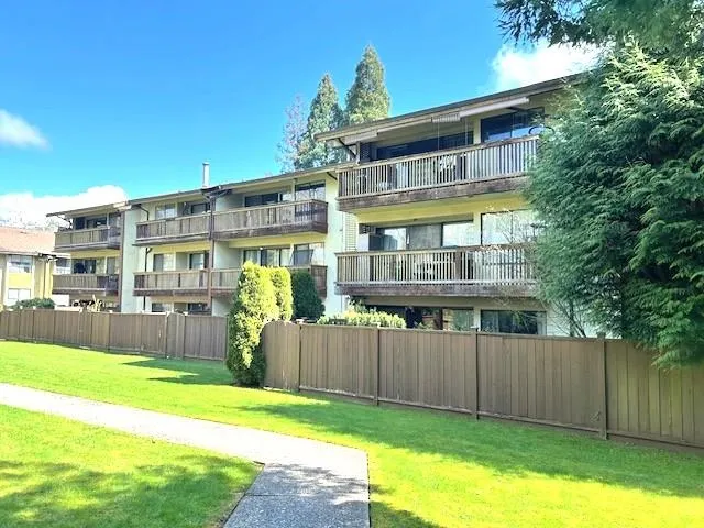110 14935 100 Avenue