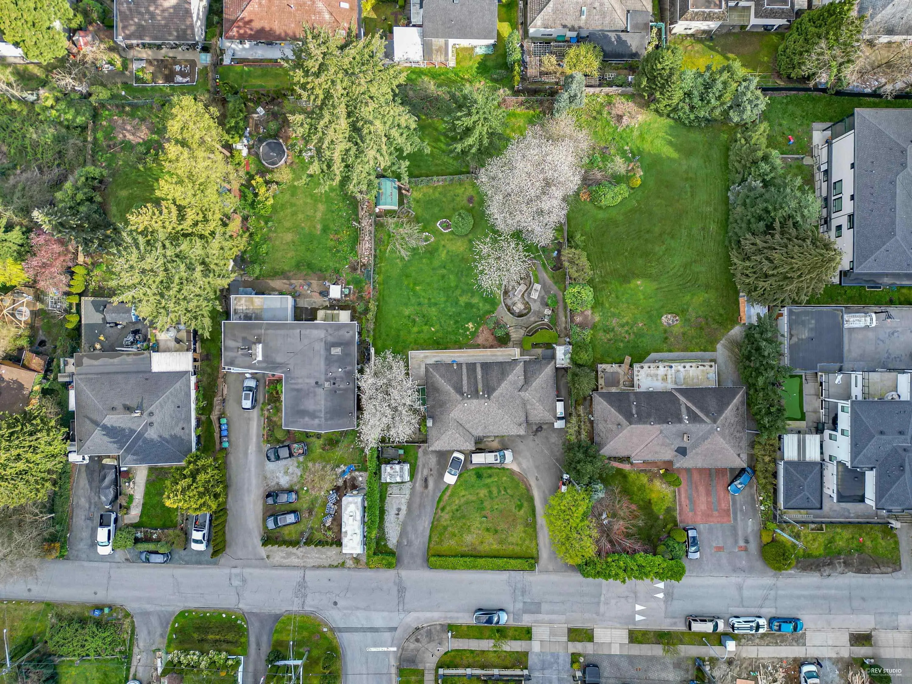 13961 115 Avenue